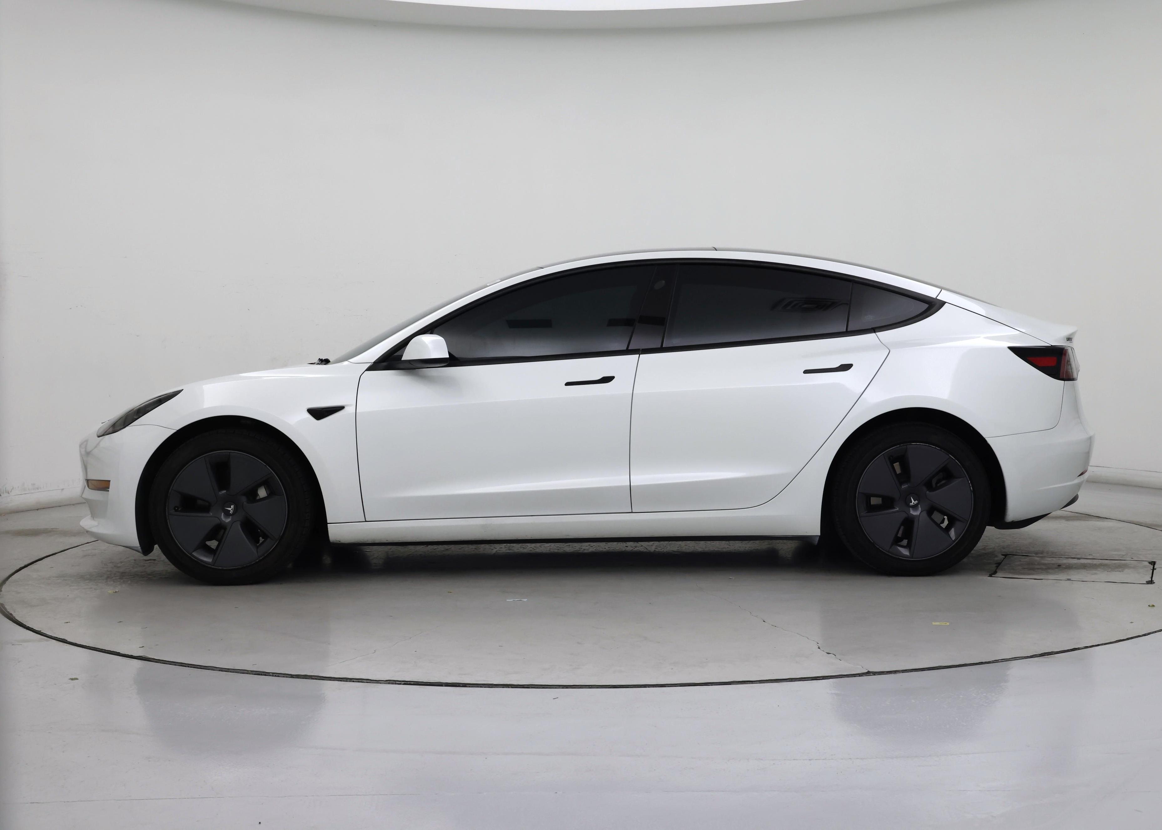 Thumbnail: 2023 Tesla Model 3 - 3