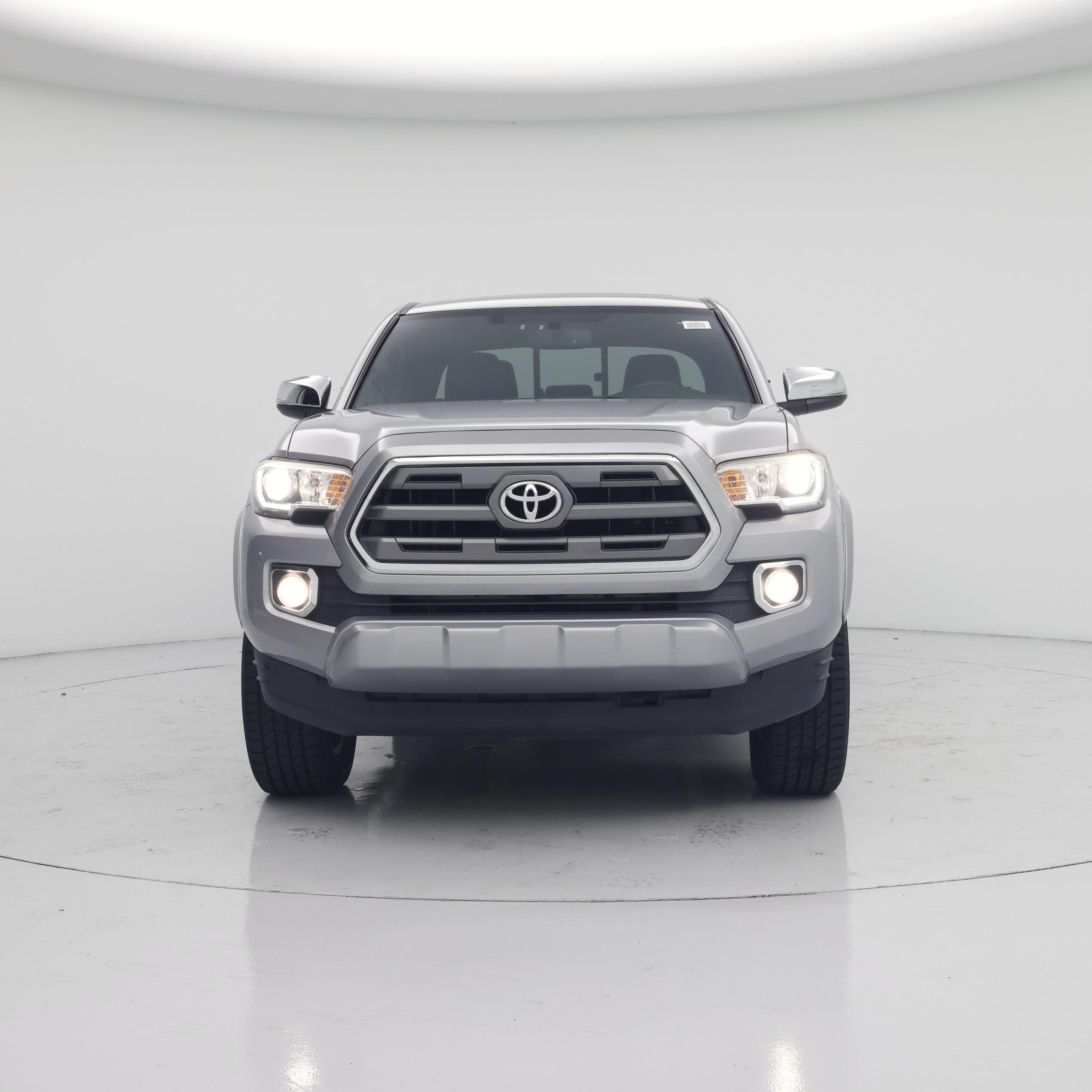 Thumbnail: 2016 Toyota Tacoma - 5