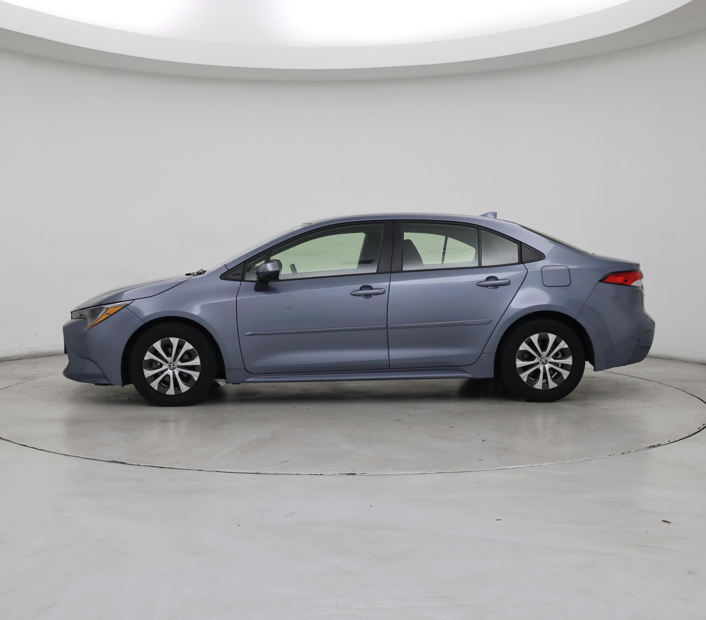 Thumbnail: 2022 Toyota Corolla - 3