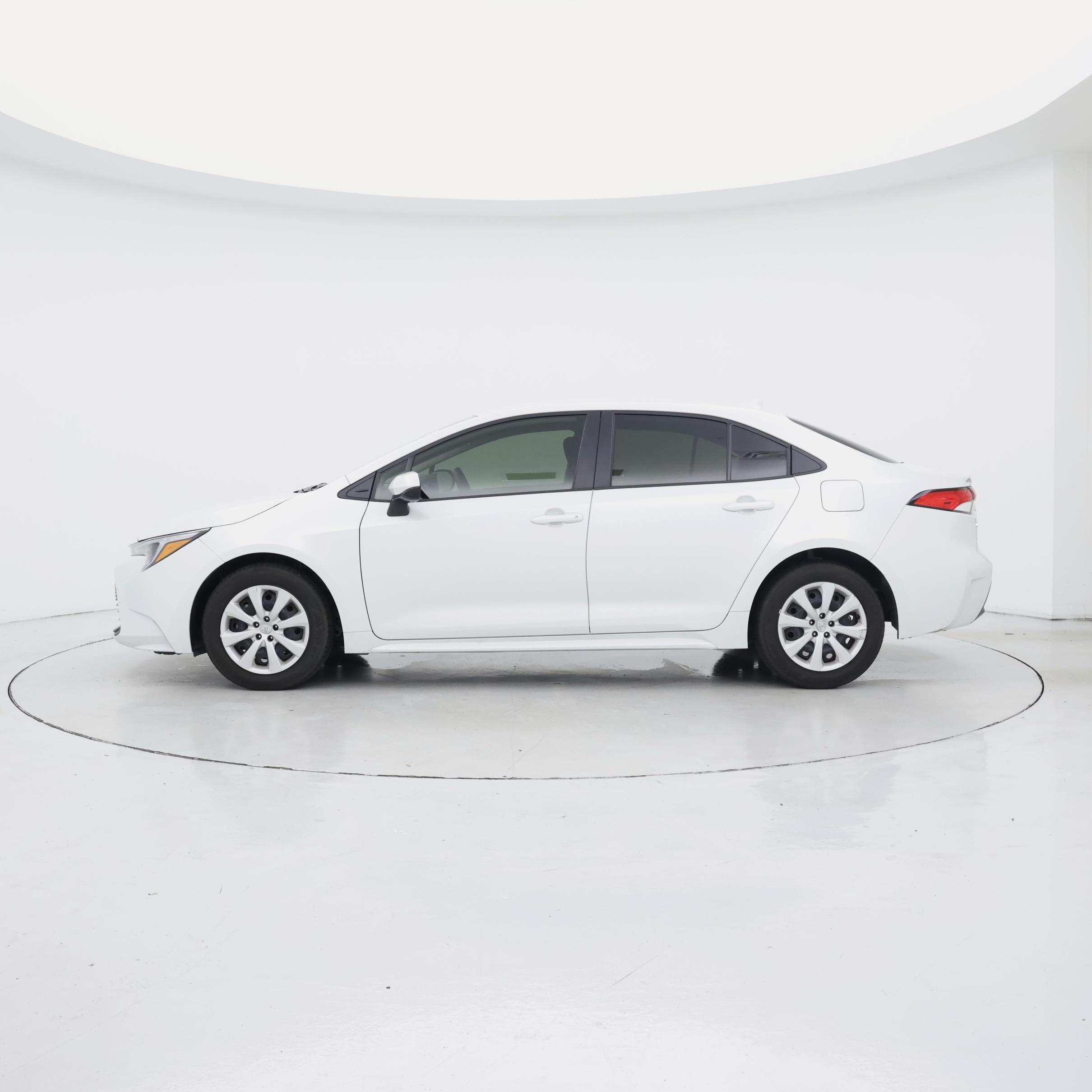 Thumbnail: 2026 Toyota Corolla - 3