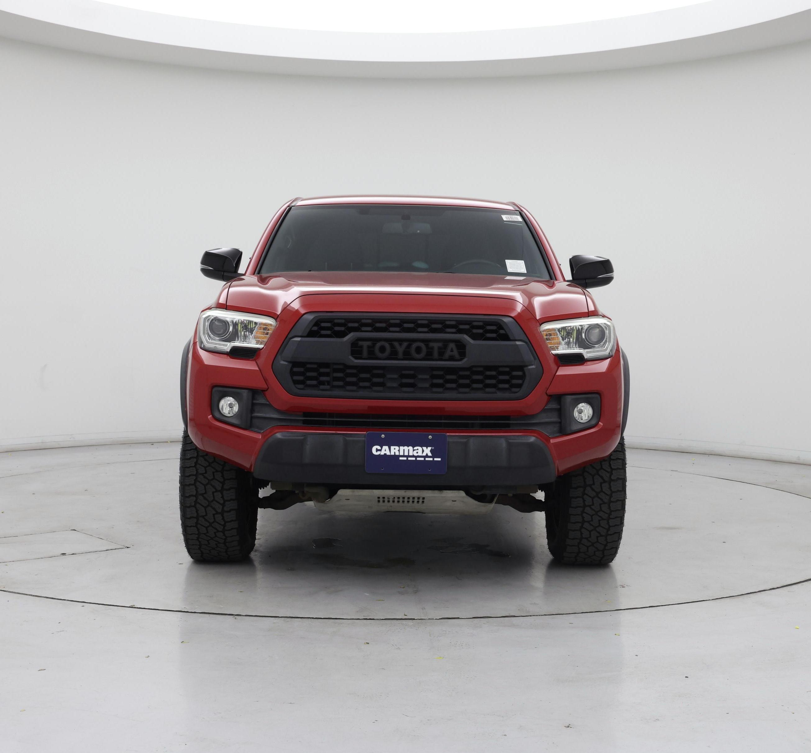 Thumbnail: 2017 Toyota Tacoma - 5