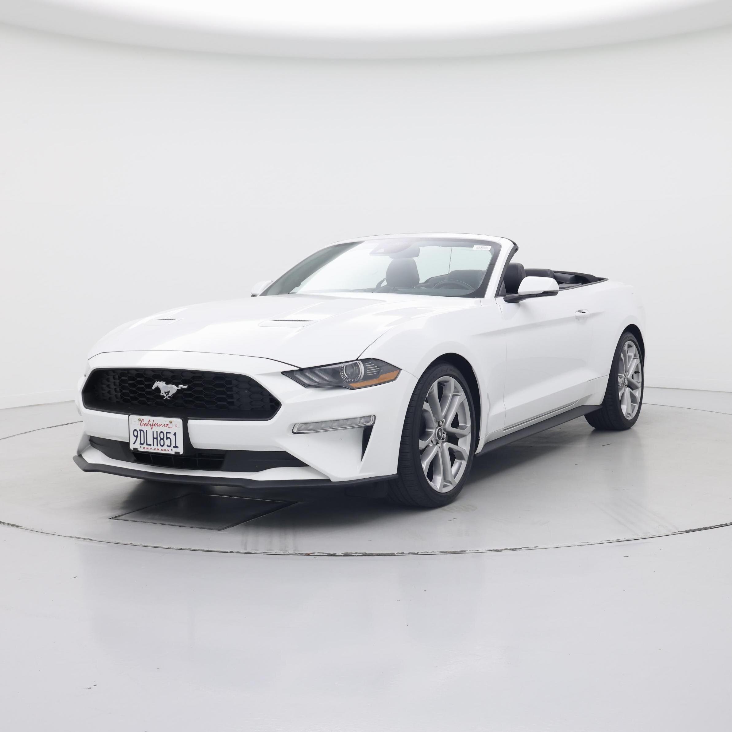 Thumbnail: 2022 Ford Mustang - 4