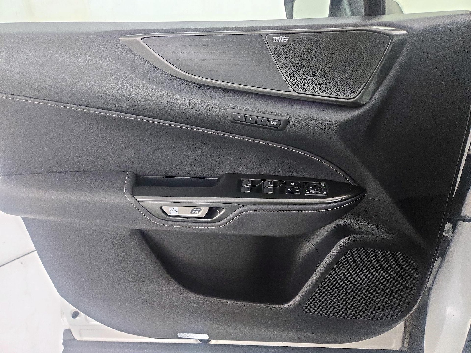 2024 Lexus NX Hybrid 350h - Photo 13