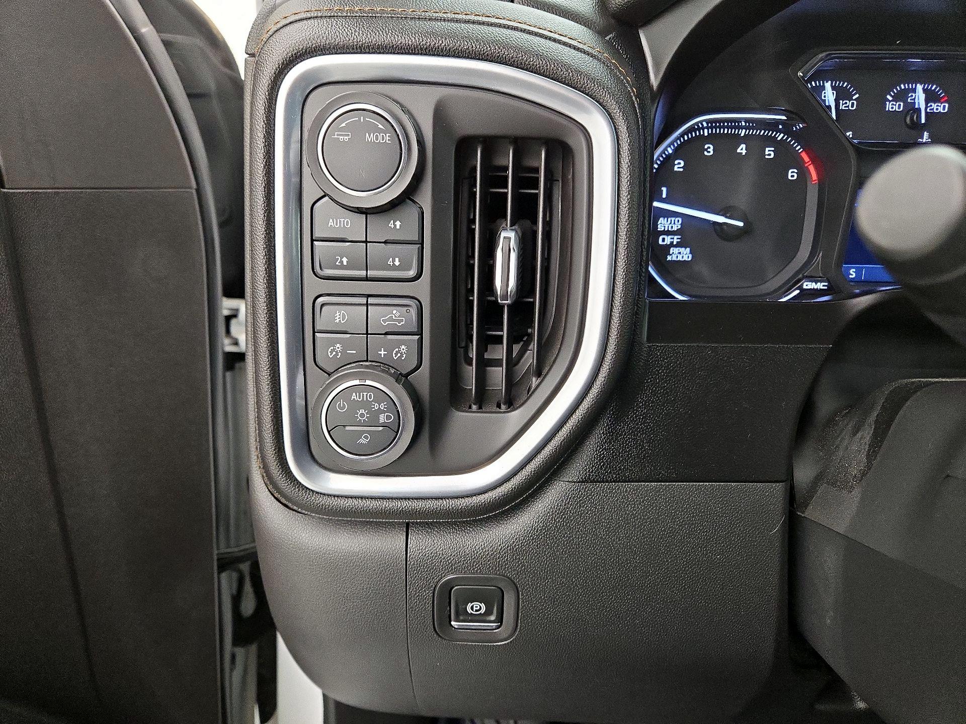 Thumbnail: 2020 GMC Sierra 1500 - 13