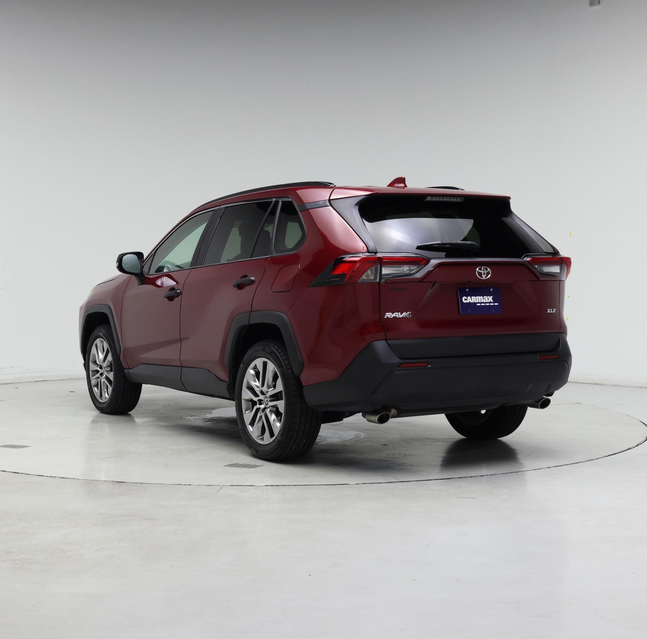 Thumbnail: 2019 Toyota RAV4 - 2