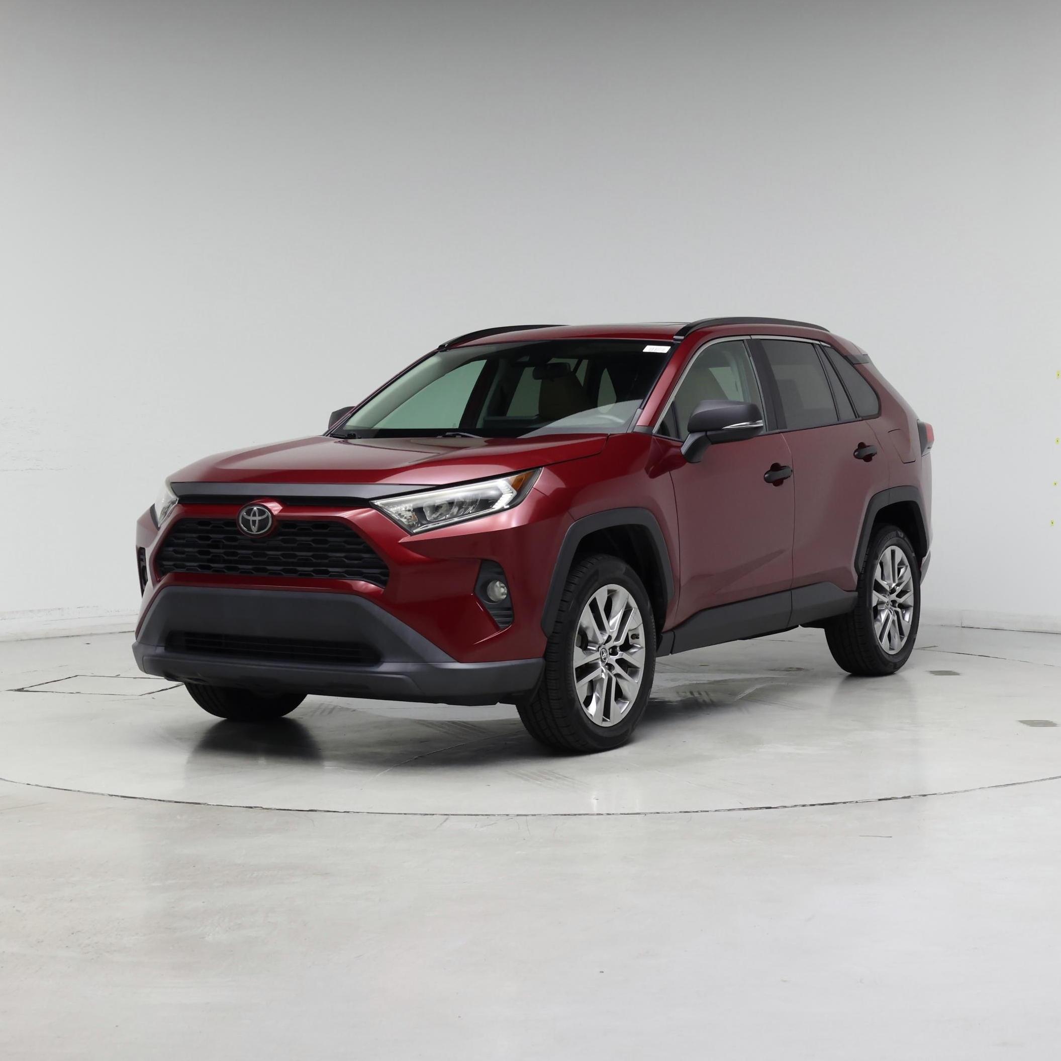 Thumbnail: 2019 Toyota RAV4 - 4