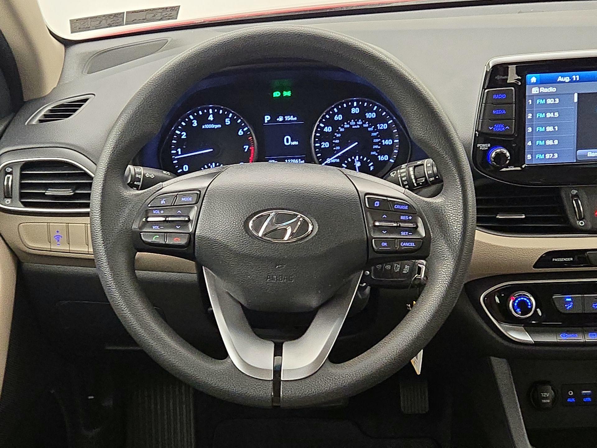 Thumbnail: 2018 Hyundai Elantra - 10