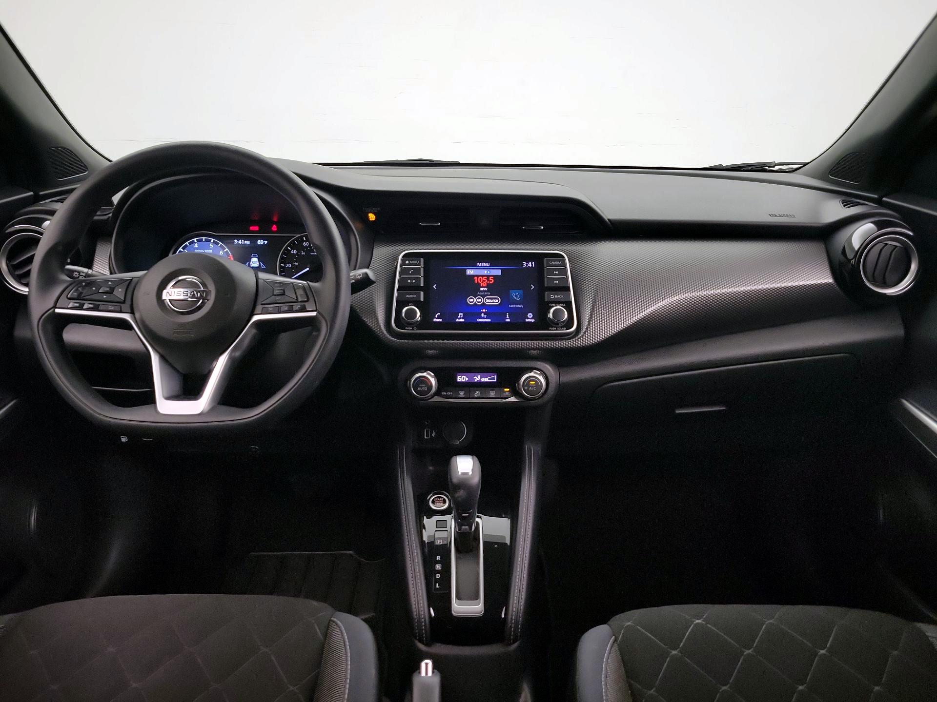 Thumbnail: 2019 Nissan Kicks - 9