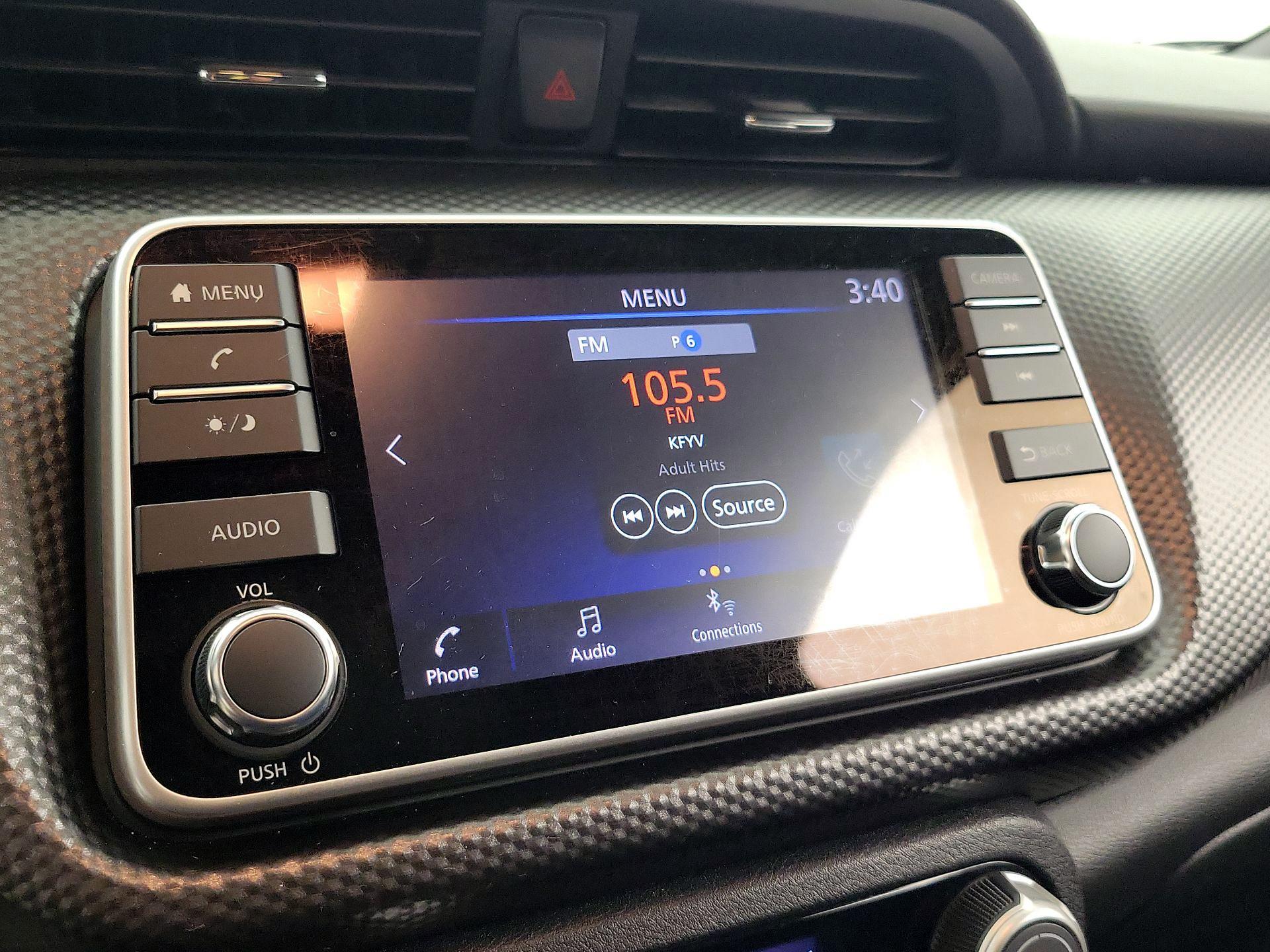 Thumbnail: 2019 Nissan Kicks - 15