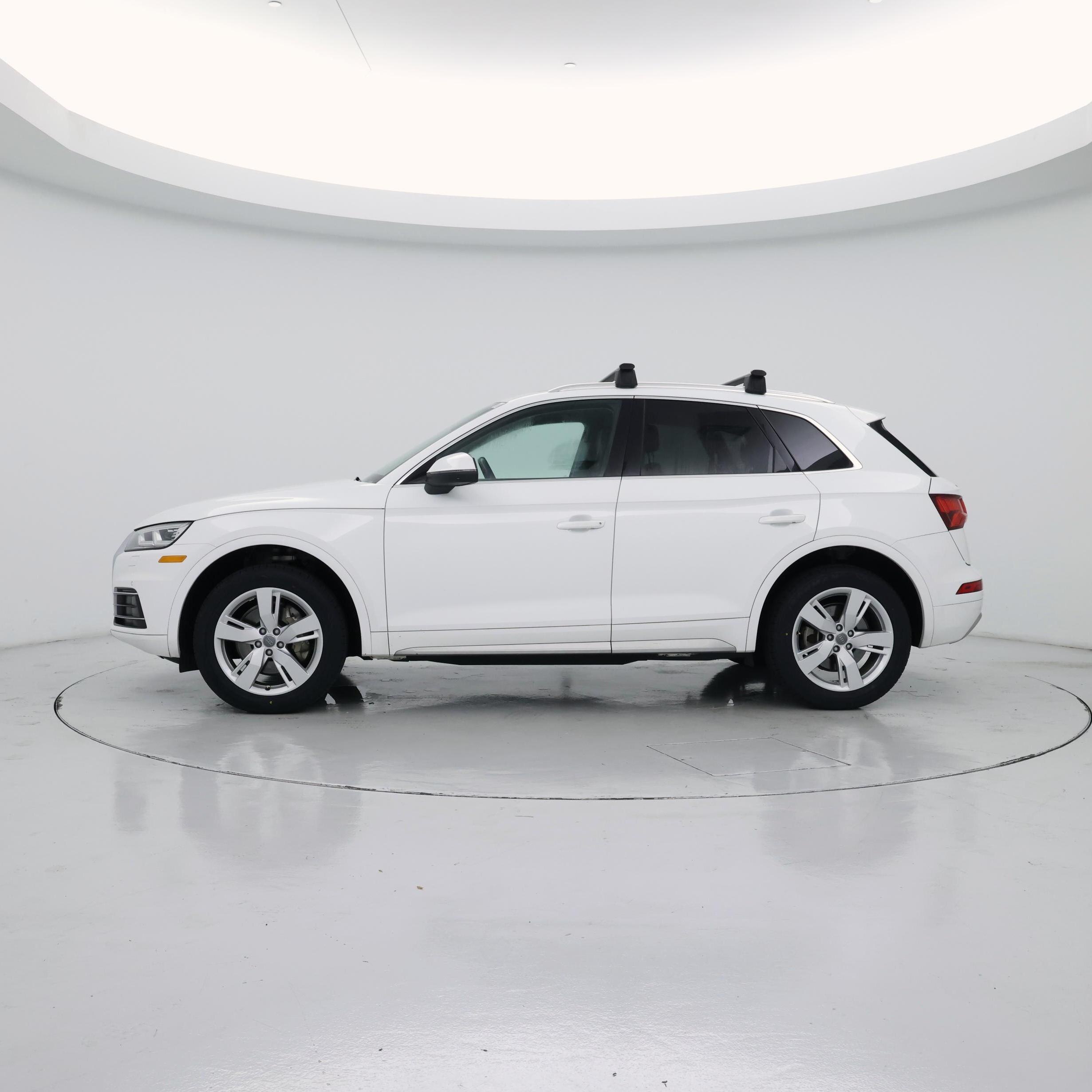 Thumbnail: 2019 Audi Q5 - 3