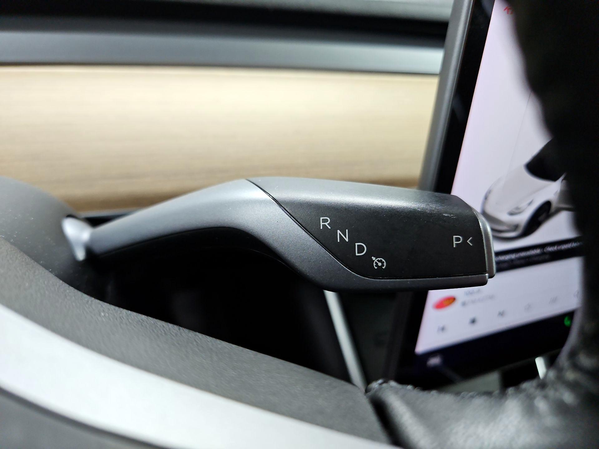 Thumbnail: 2020 Tesla Model 3 - 17