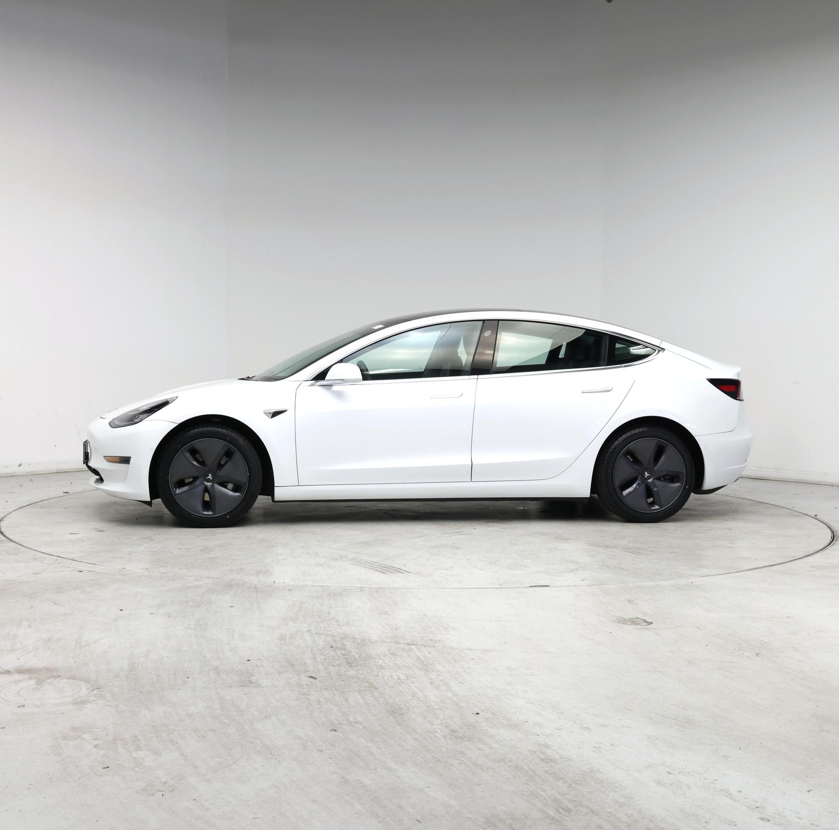 Thumbnail: 2020 Tesla Model 3 - 3