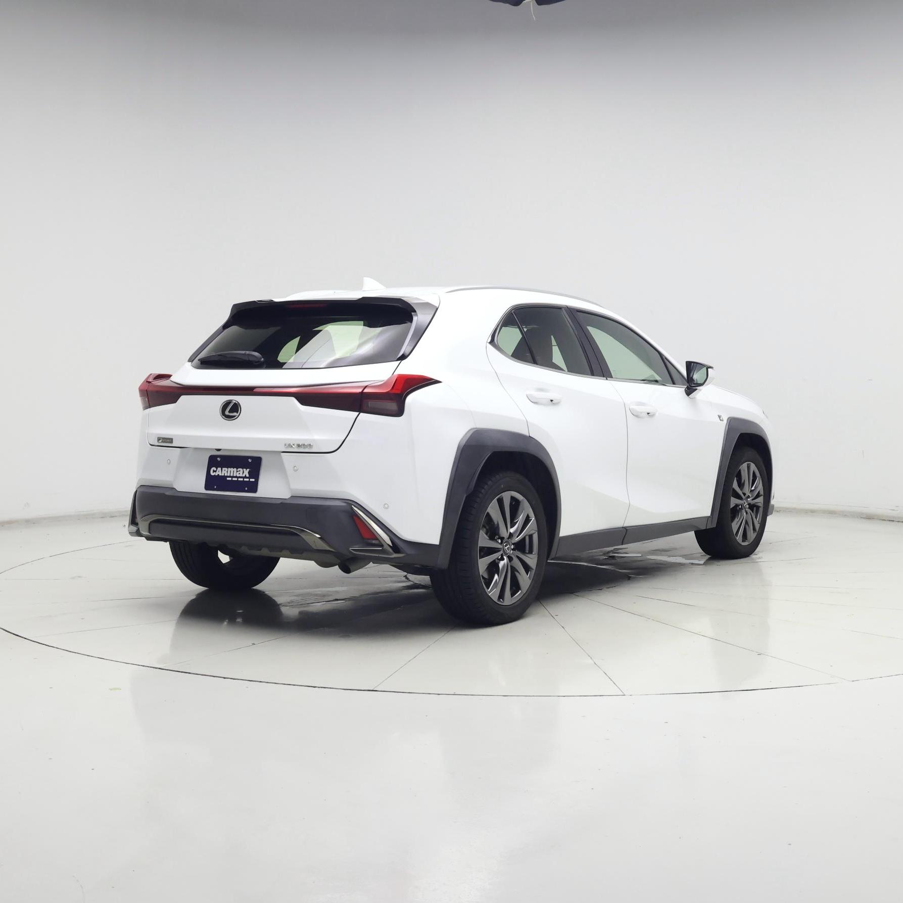 Thumbnail: 2021 Lexus UX - 8