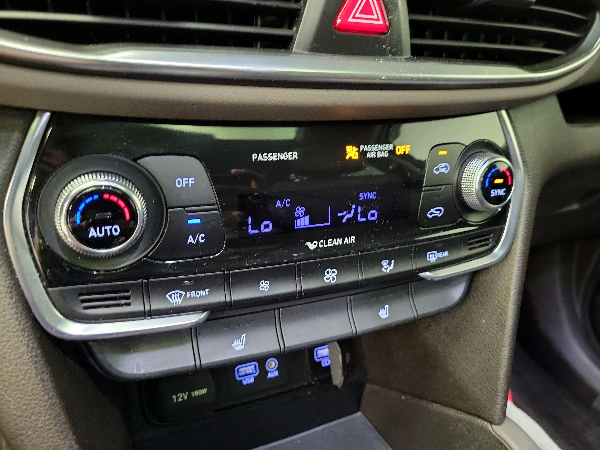 Thumbnail: 2019 Hyundai Santa Fe - 16