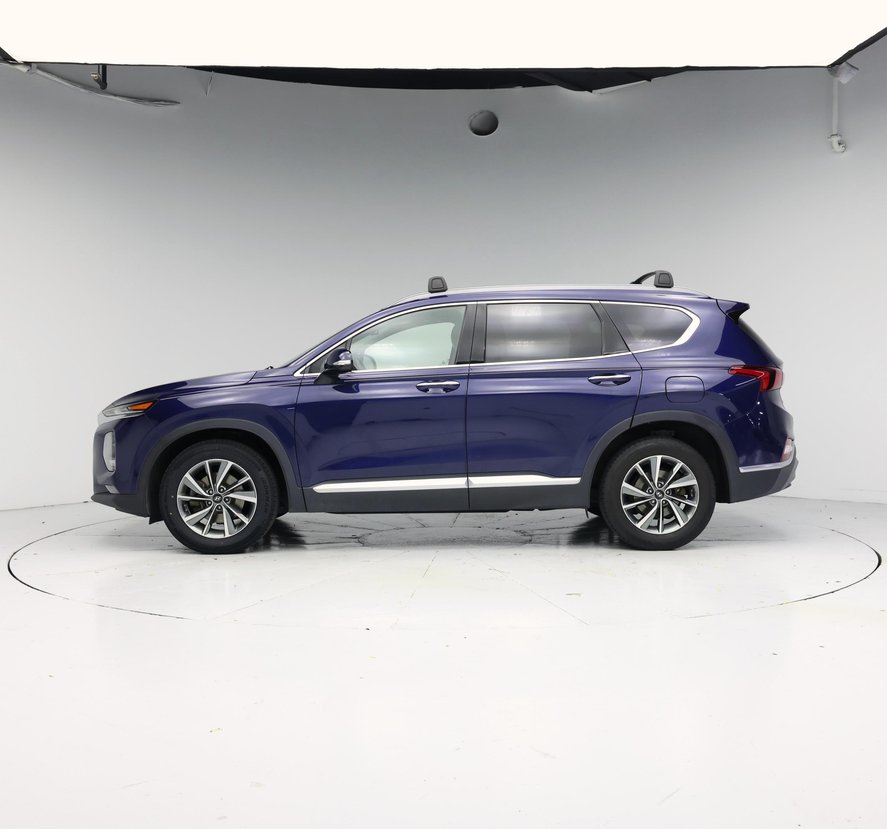 Thumbnail: 2019 Hyundai Santa Fe - 3