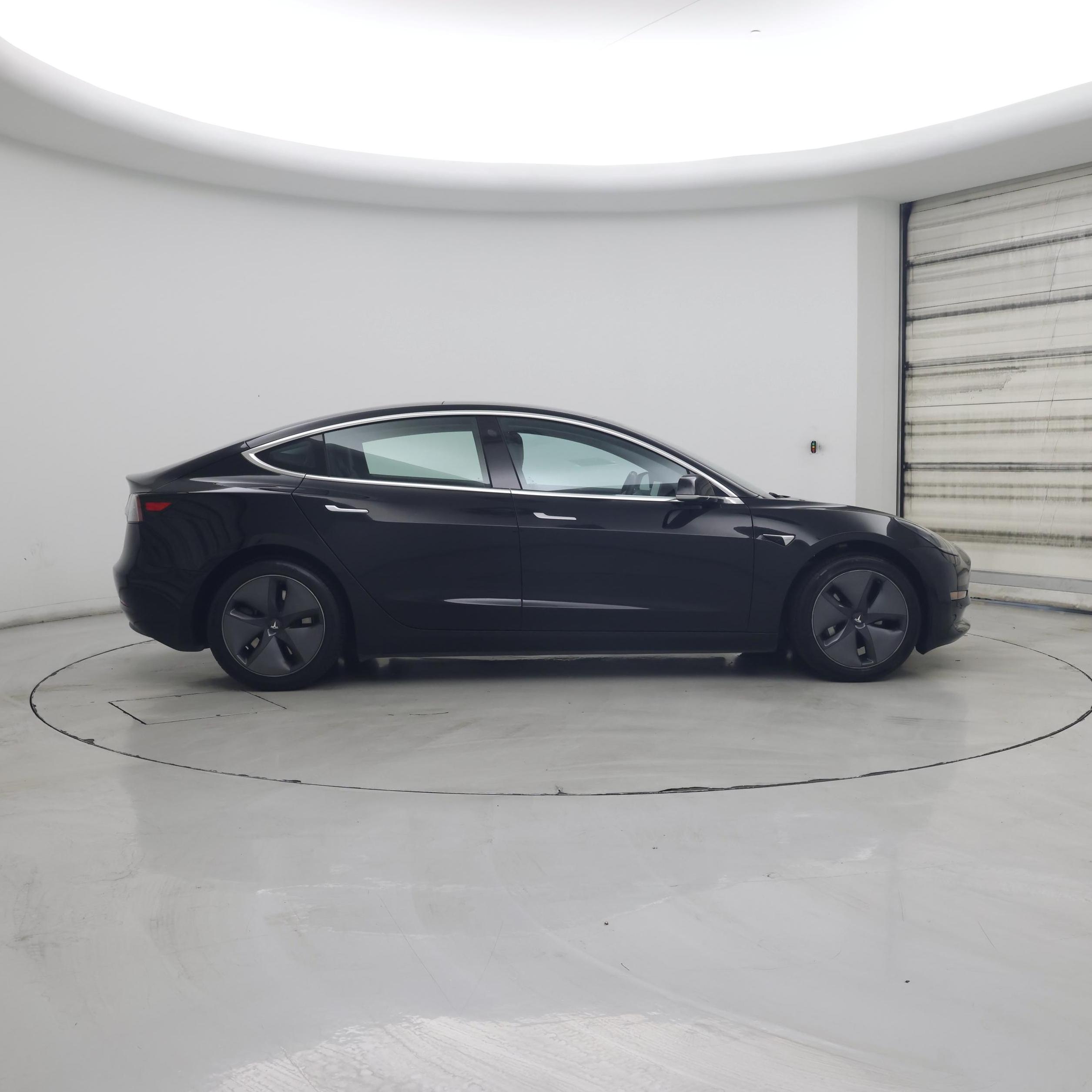 Thumbnail: 2019 Tesla Model 3 - 7