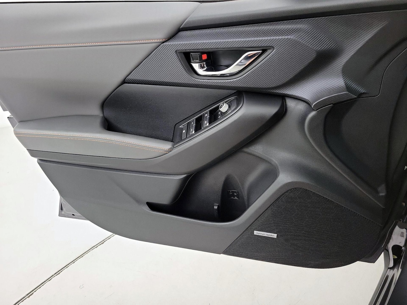 2024 Subaru Crosstrek Limited - Photo 13