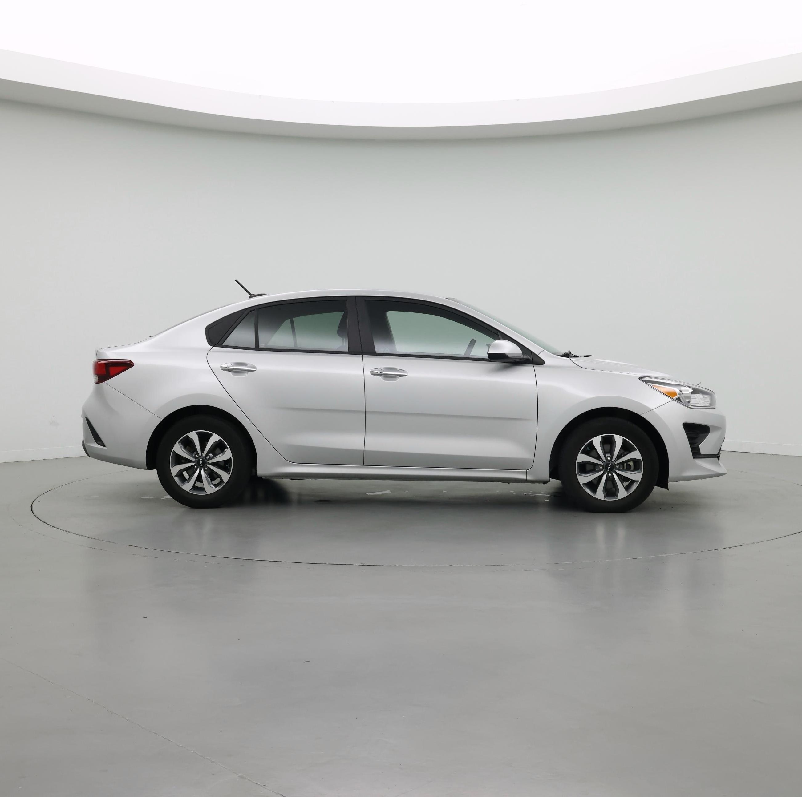 Thumbnail: 2023 Kia Rio - 7