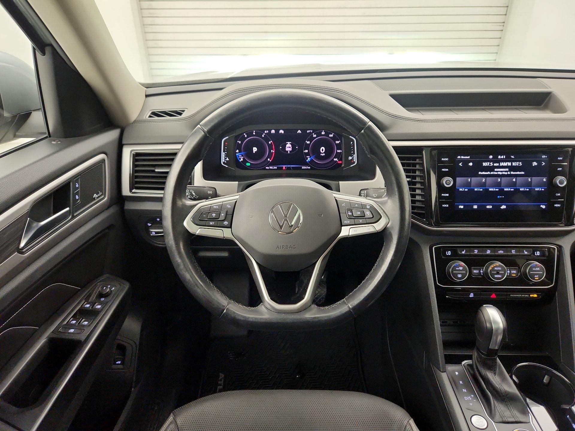 Thumbnail: 2021 Volkswagen Atlas - 10