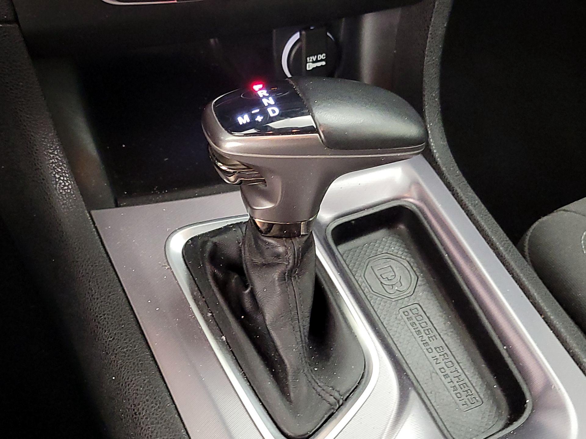 Thumbnail: 2019 Dodge Charger - 15