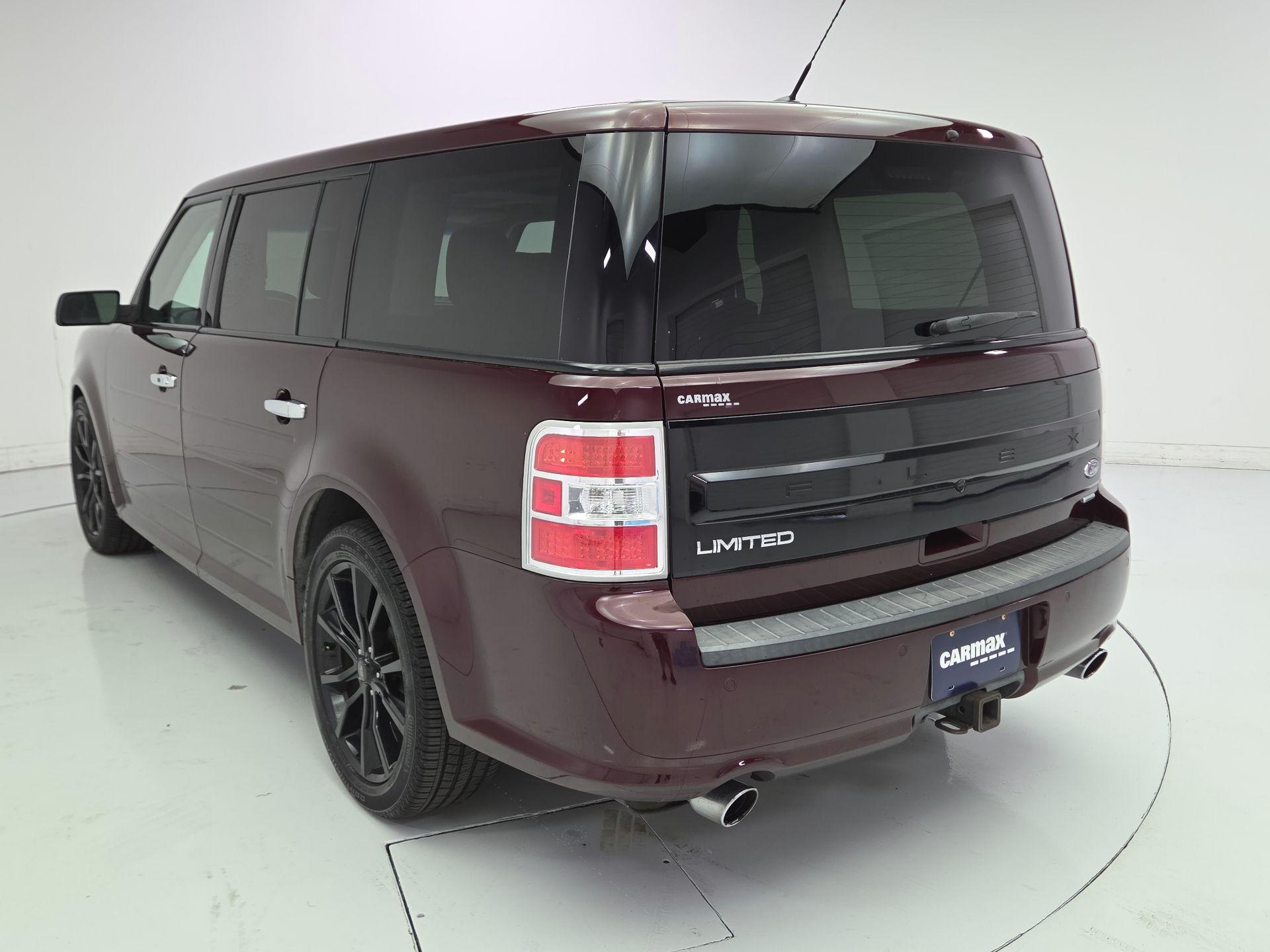 Thumbnail: 2017 Ford Flex - 7