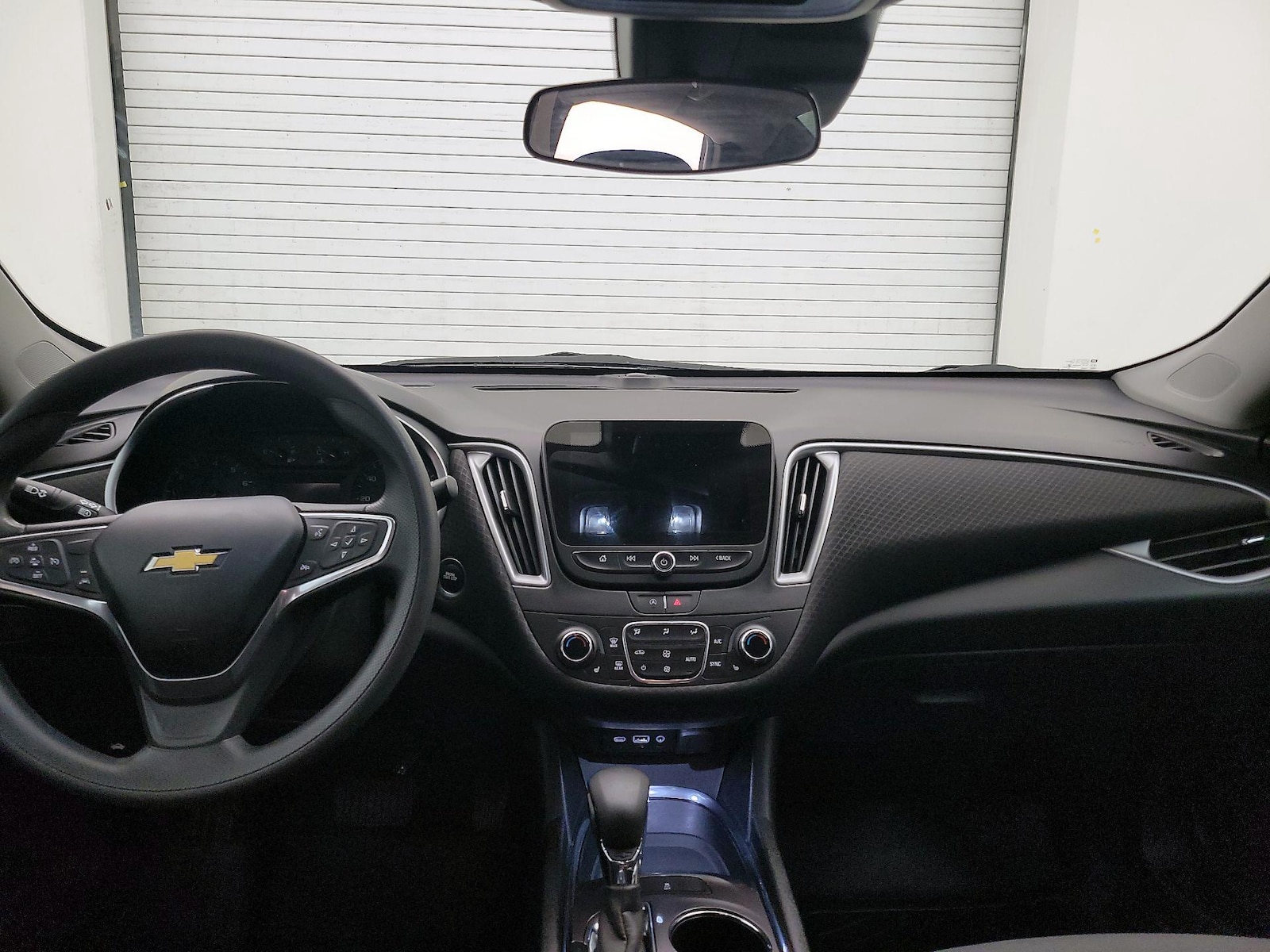 2023 Chevrolet Malibu 1LT - Photo 10