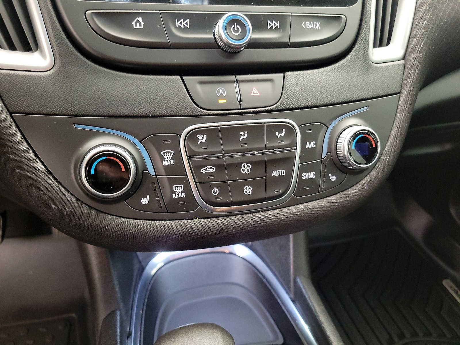 2023 Chevrolet Malibu 1LT - Photo 17