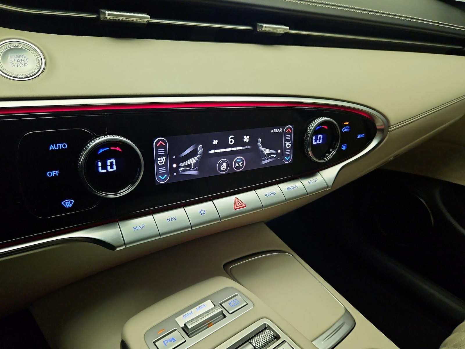 2022 GENESIS GV70 Sport - Photo 18