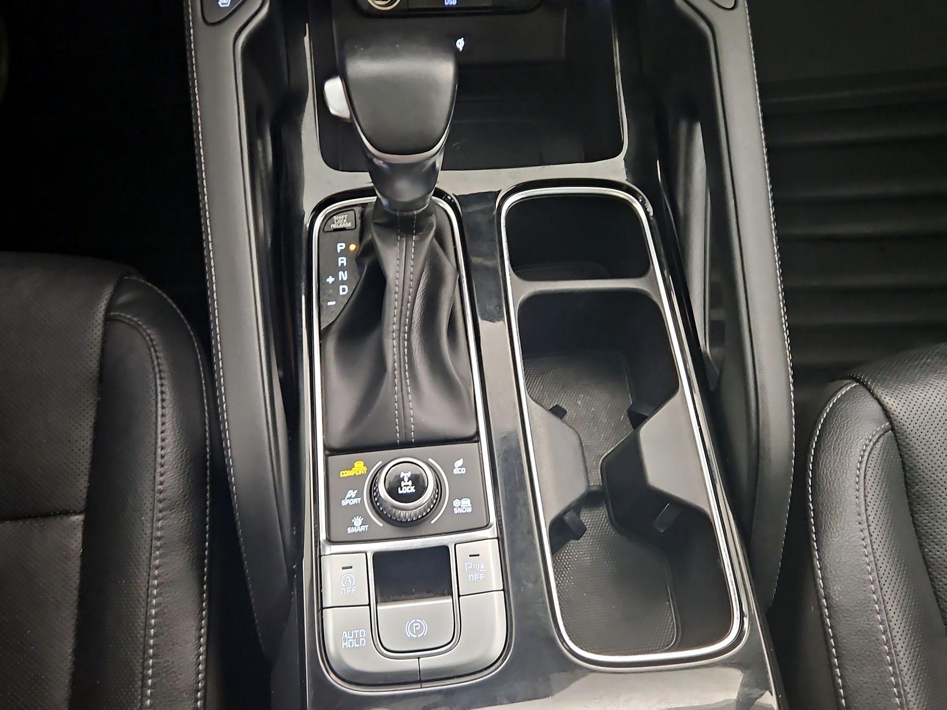 Thumbnail: 2022 Kia Telluride - 18