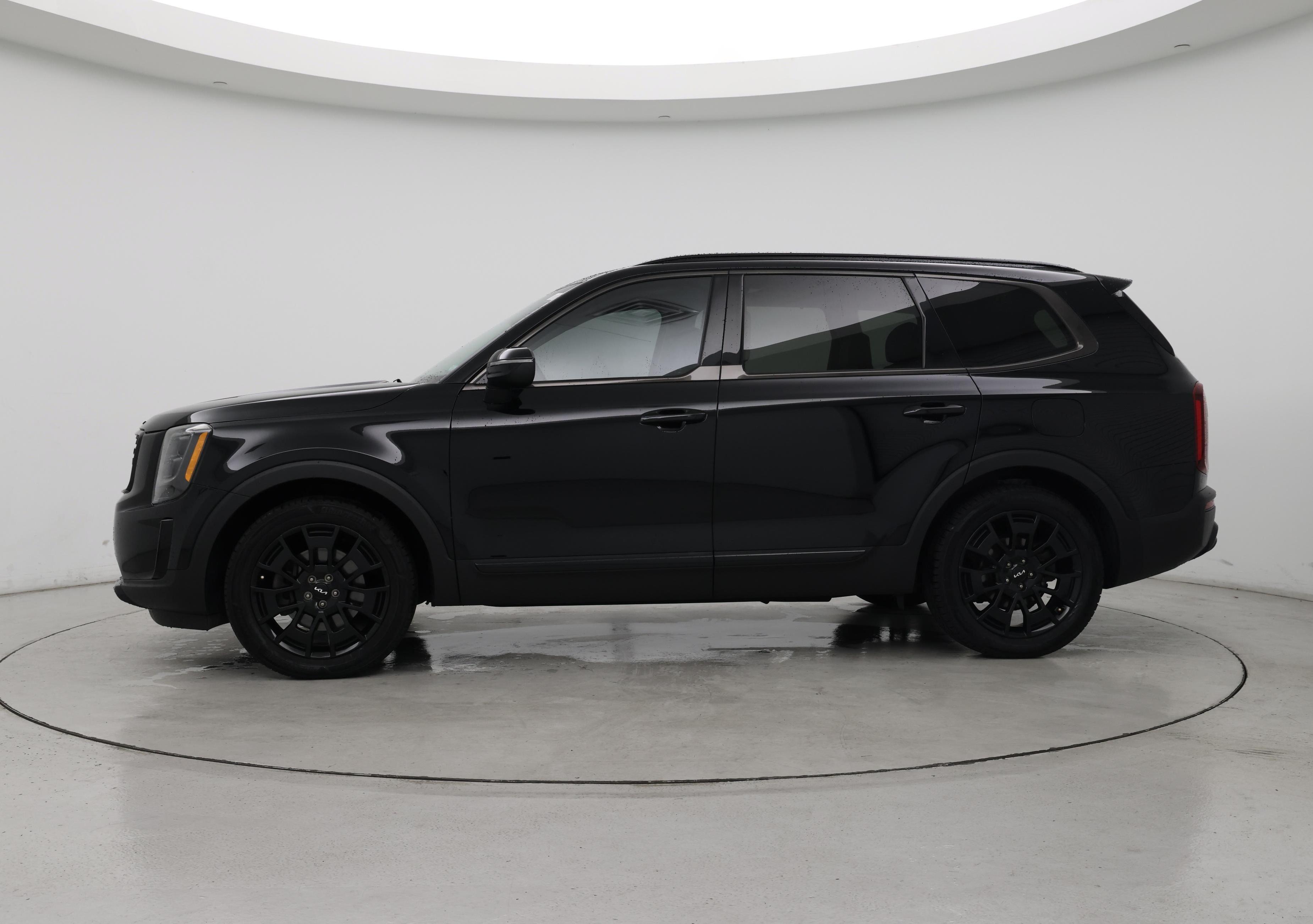 Thumbnail: 2022 Kia Telluride - 3