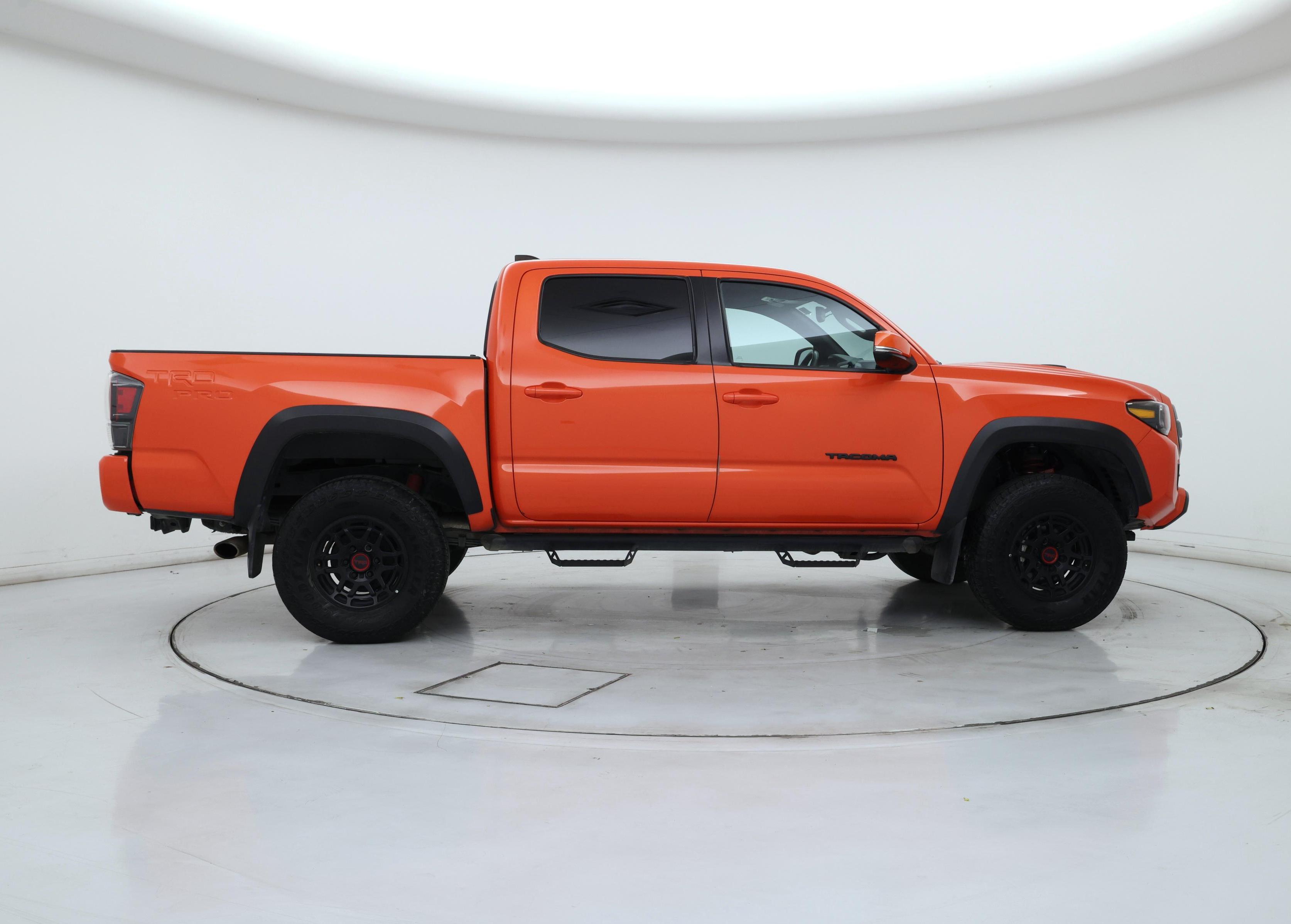 Thumbnail: 2023 Toyota Tacoma - 7