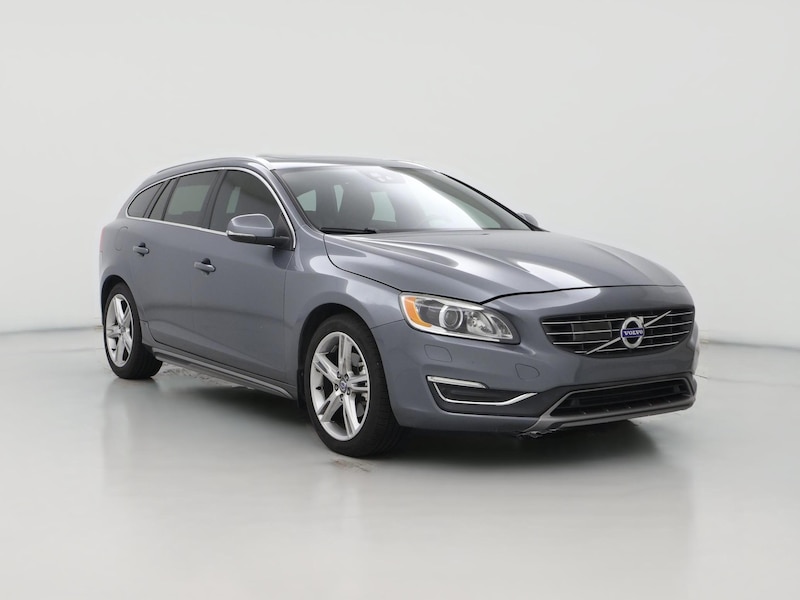 2017 Volvo V60 T5 -
                  Louisville, KY