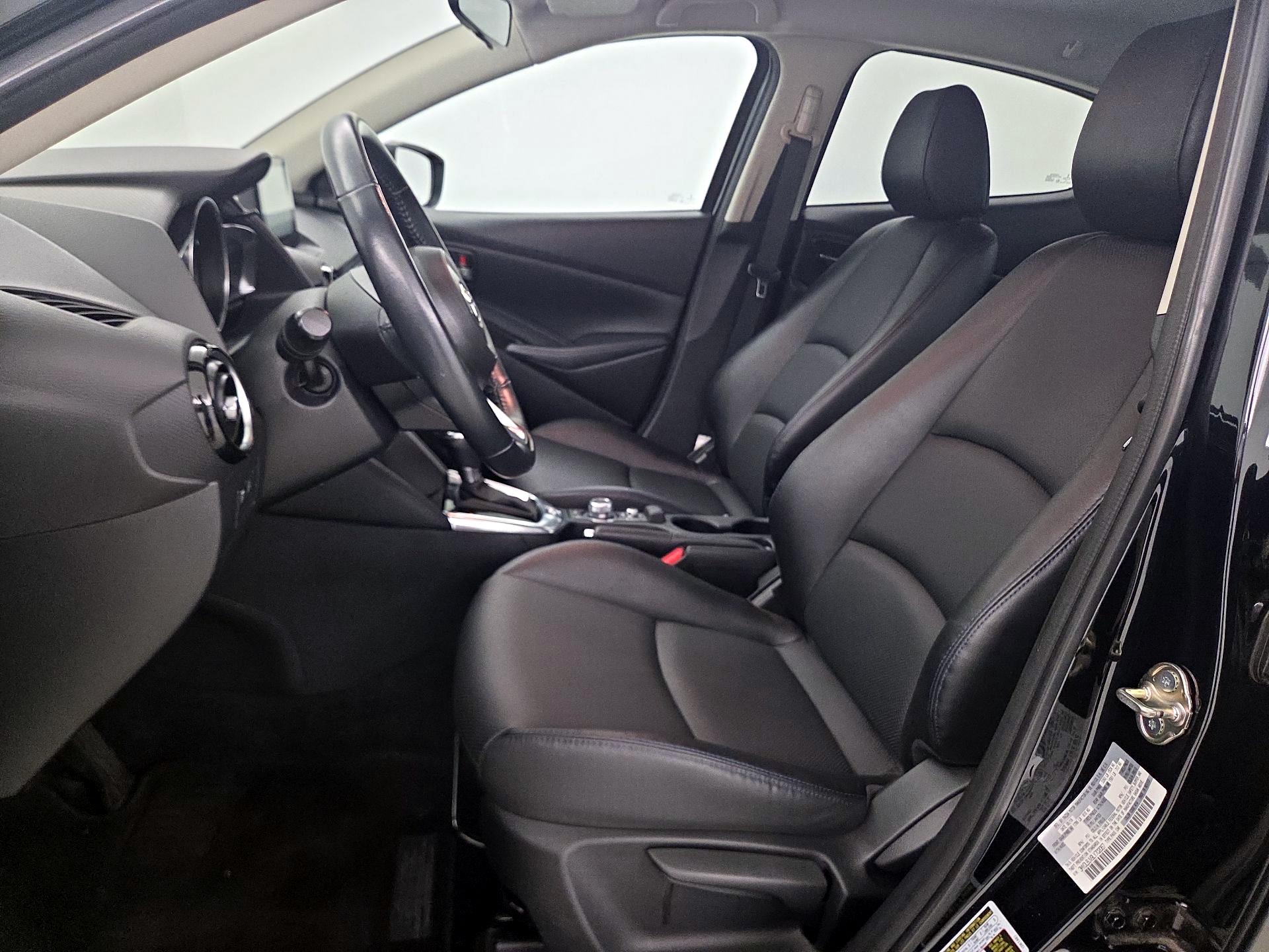 Thumbnail: 2020 Toyota Yaris - 11