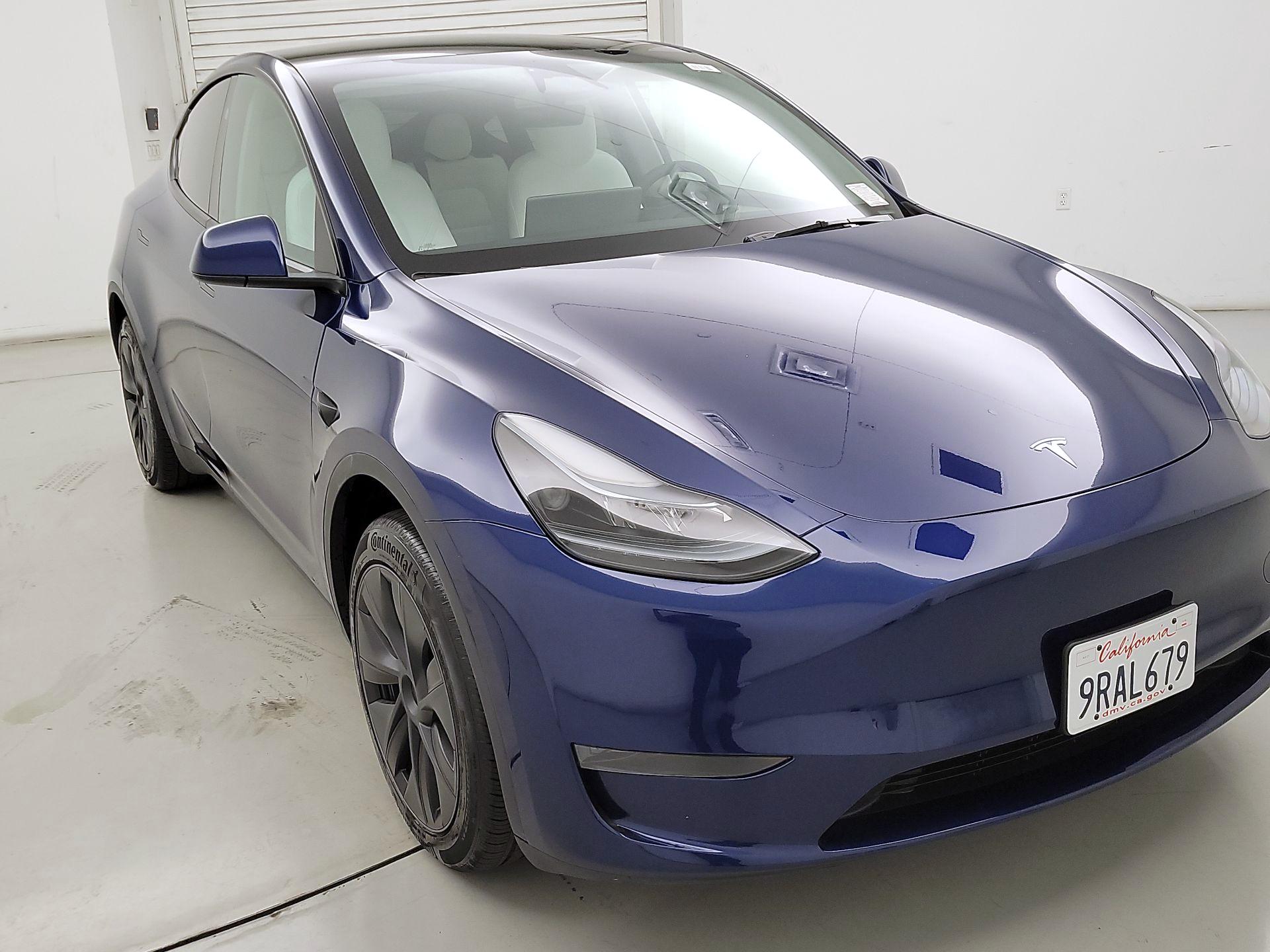 Thumbnail: 2025 Tesla Model Y - 1