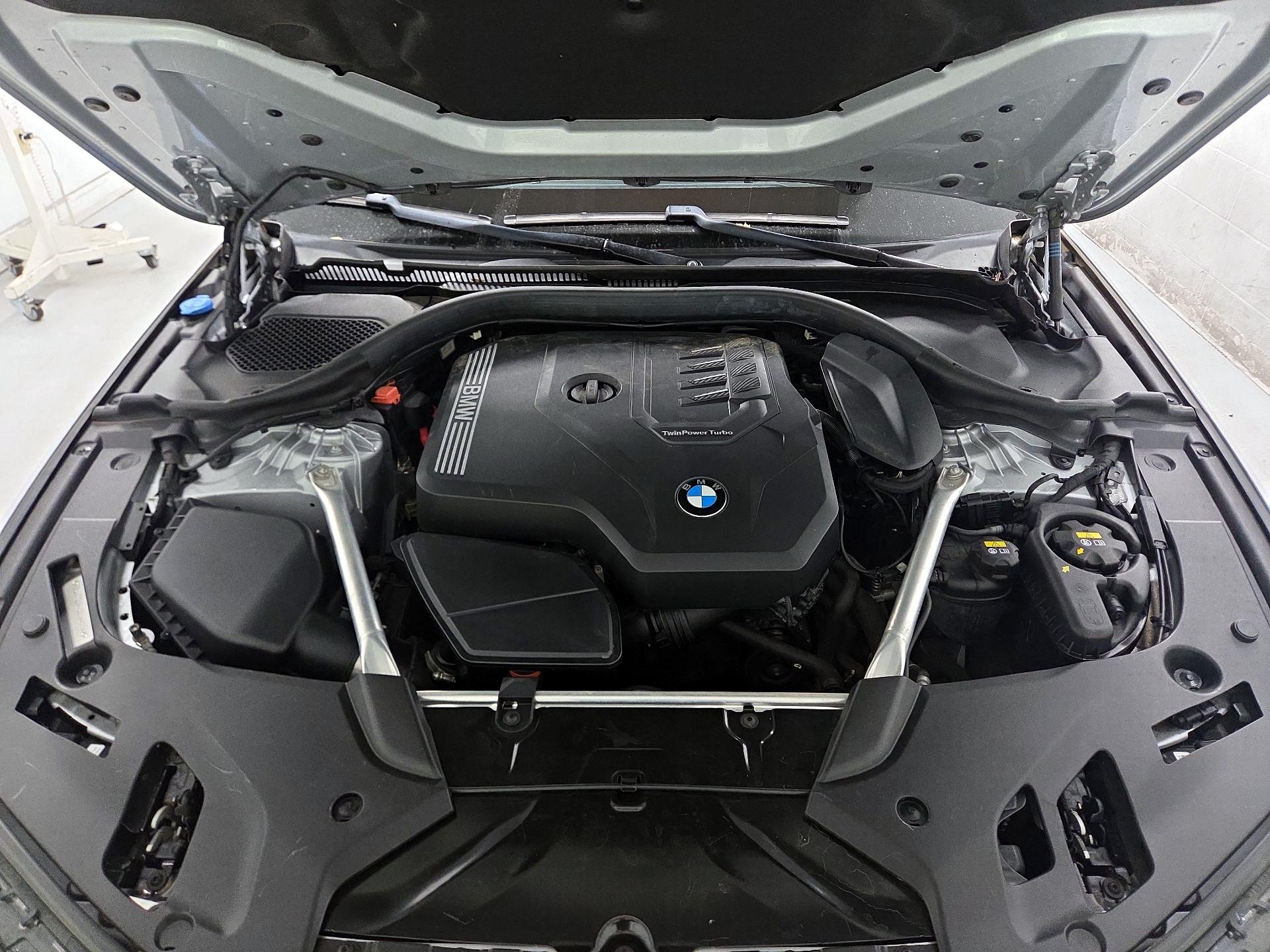 Thumbnail: 2021 BMW 5 Series - 20