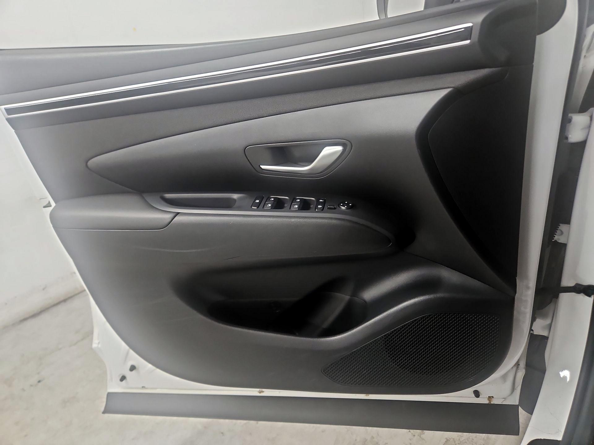 Thumbnail: 2023 Hyundai Tucson - 12