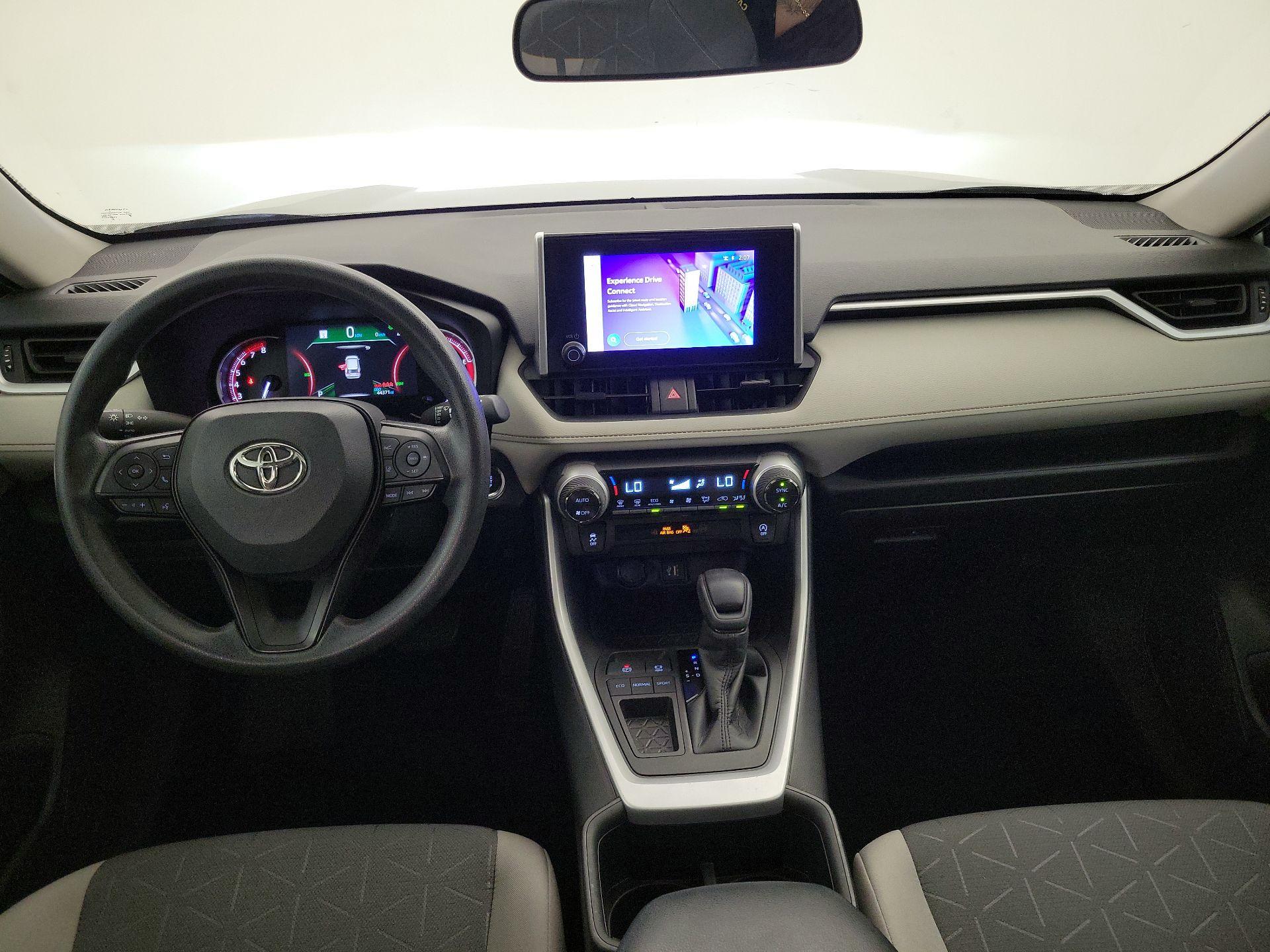 Thumbnail: 2023 Toyota RAV4 - 9