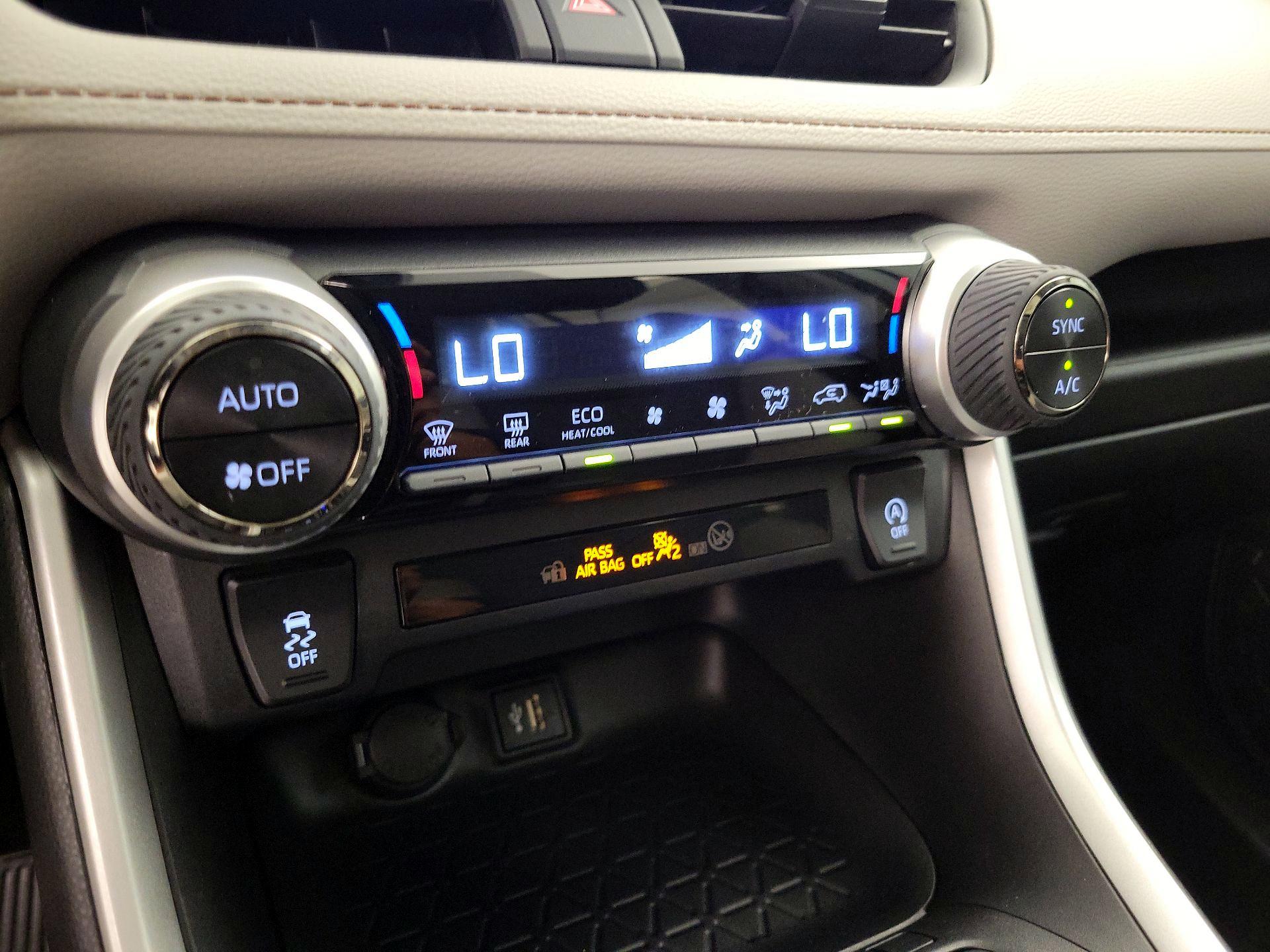 Thumbnail: 2023 Toyota RAV4 - 16