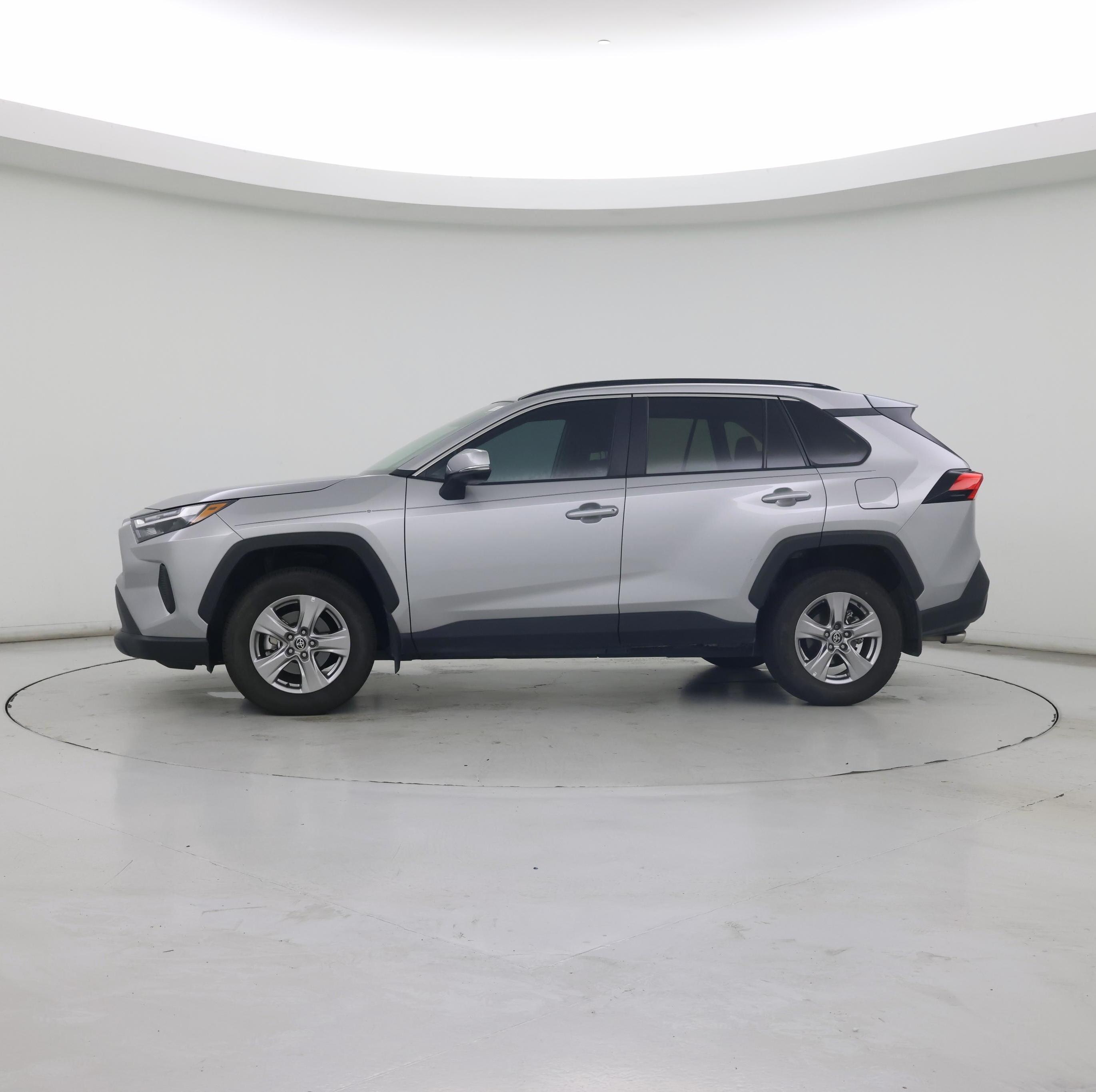Thumbnail: 2023 Toyota RAV4 - 3