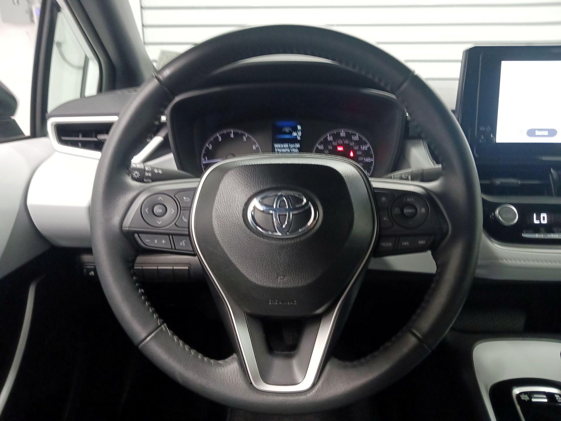 Thumbnail: 2025 Toyota Corolla - 10