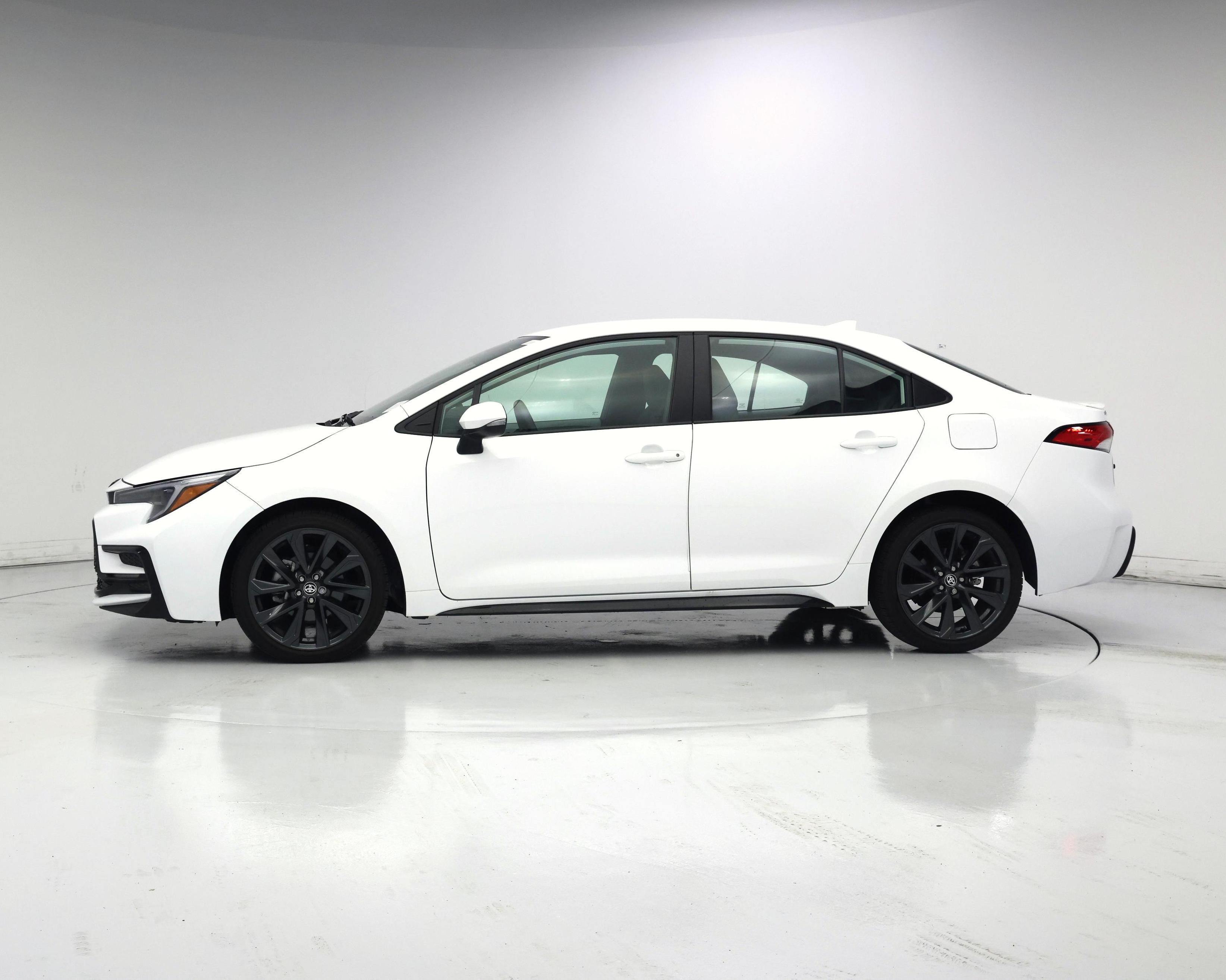 Thumbnail: 2025 Toyota Corolla - 3
