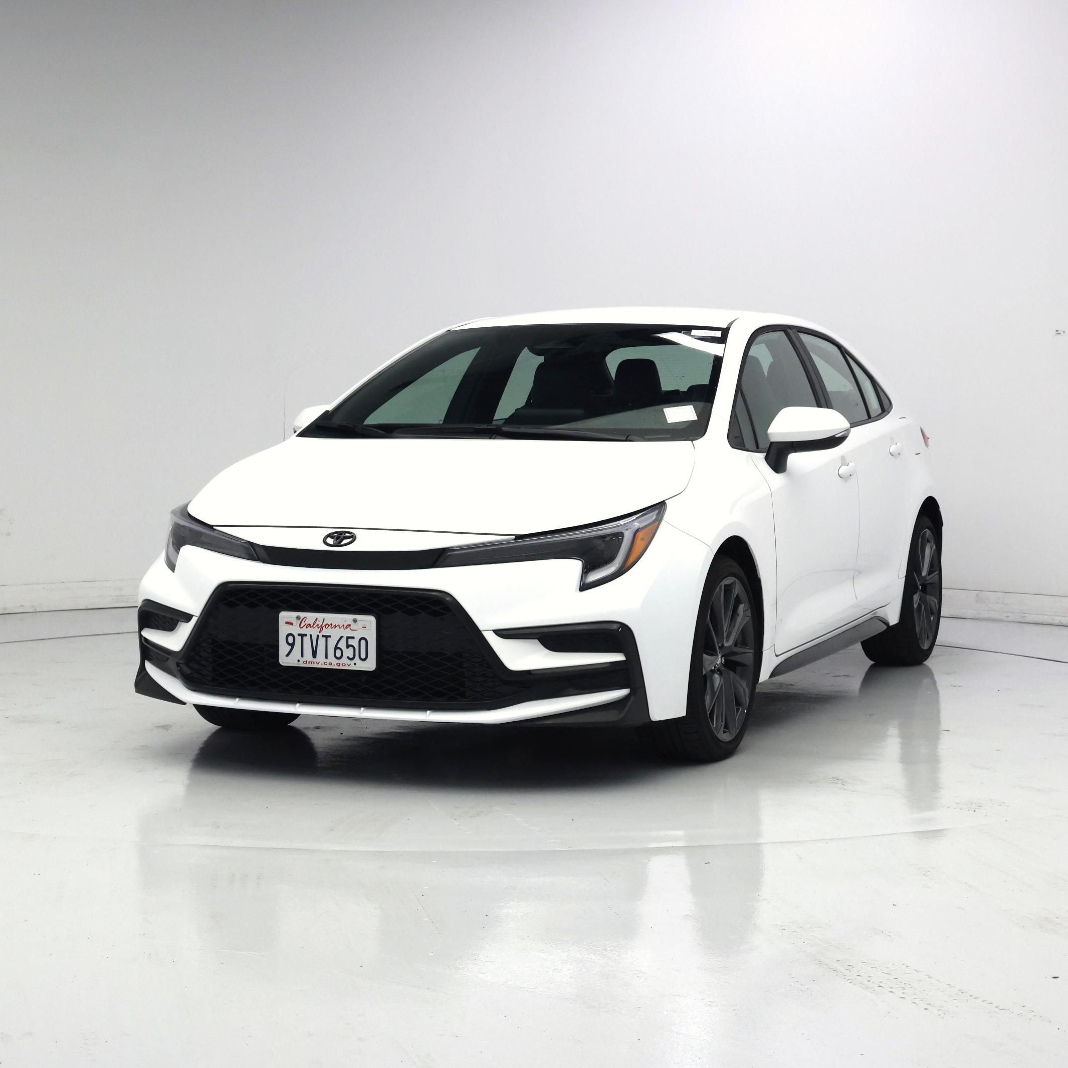 Thumbnail: 2025 Toyota Corolla - 4