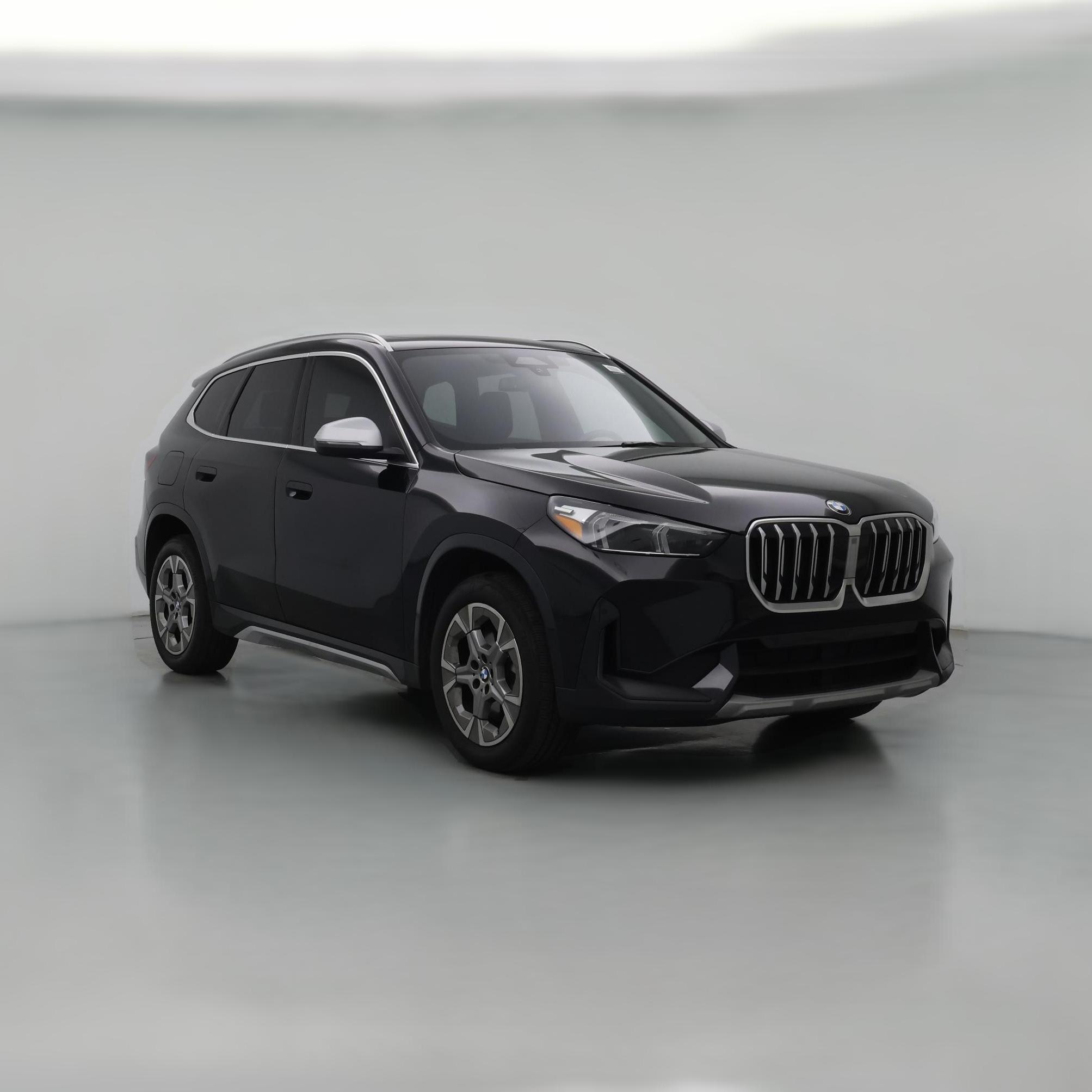 Thumbnail: 2023 BMW X1 - 1