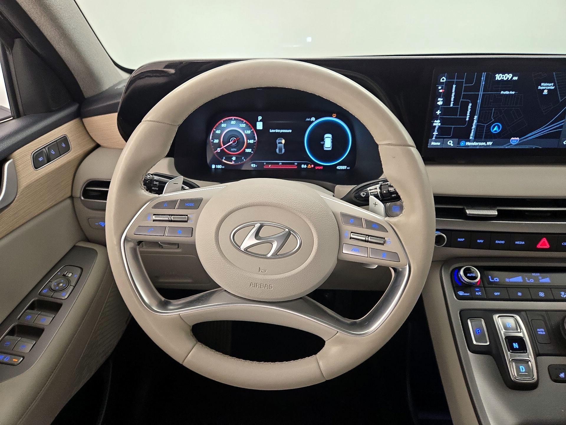 Thumbnail: 2023 Hyundai Palisade - 10