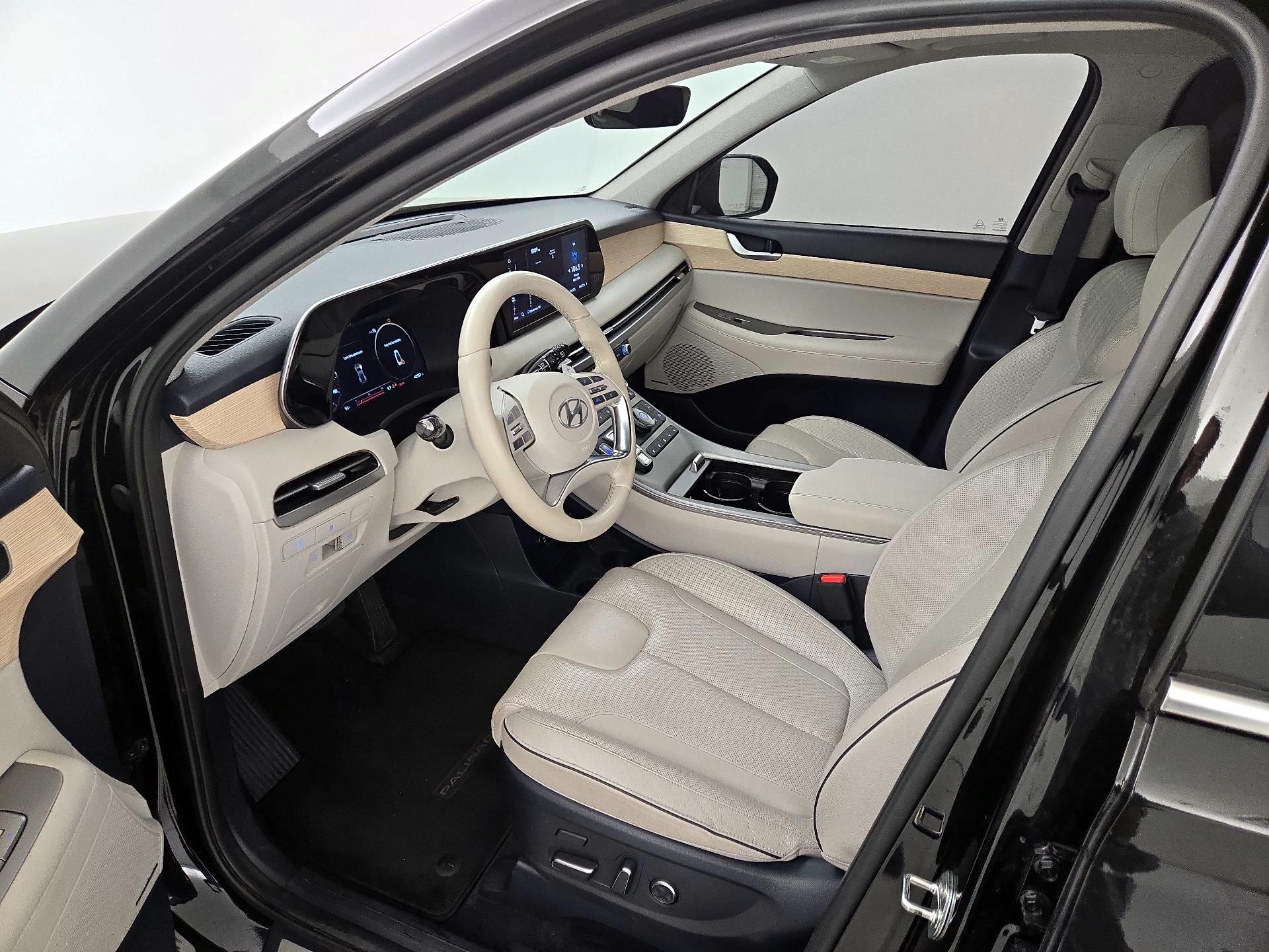 Thumbnail: 2023 Hyundai Palisade - 11