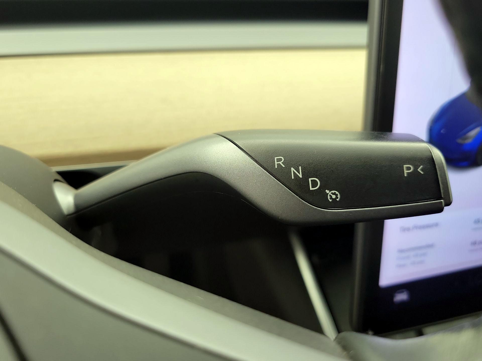 Thumbnail: 2019 Tesla Model 3 - 17
