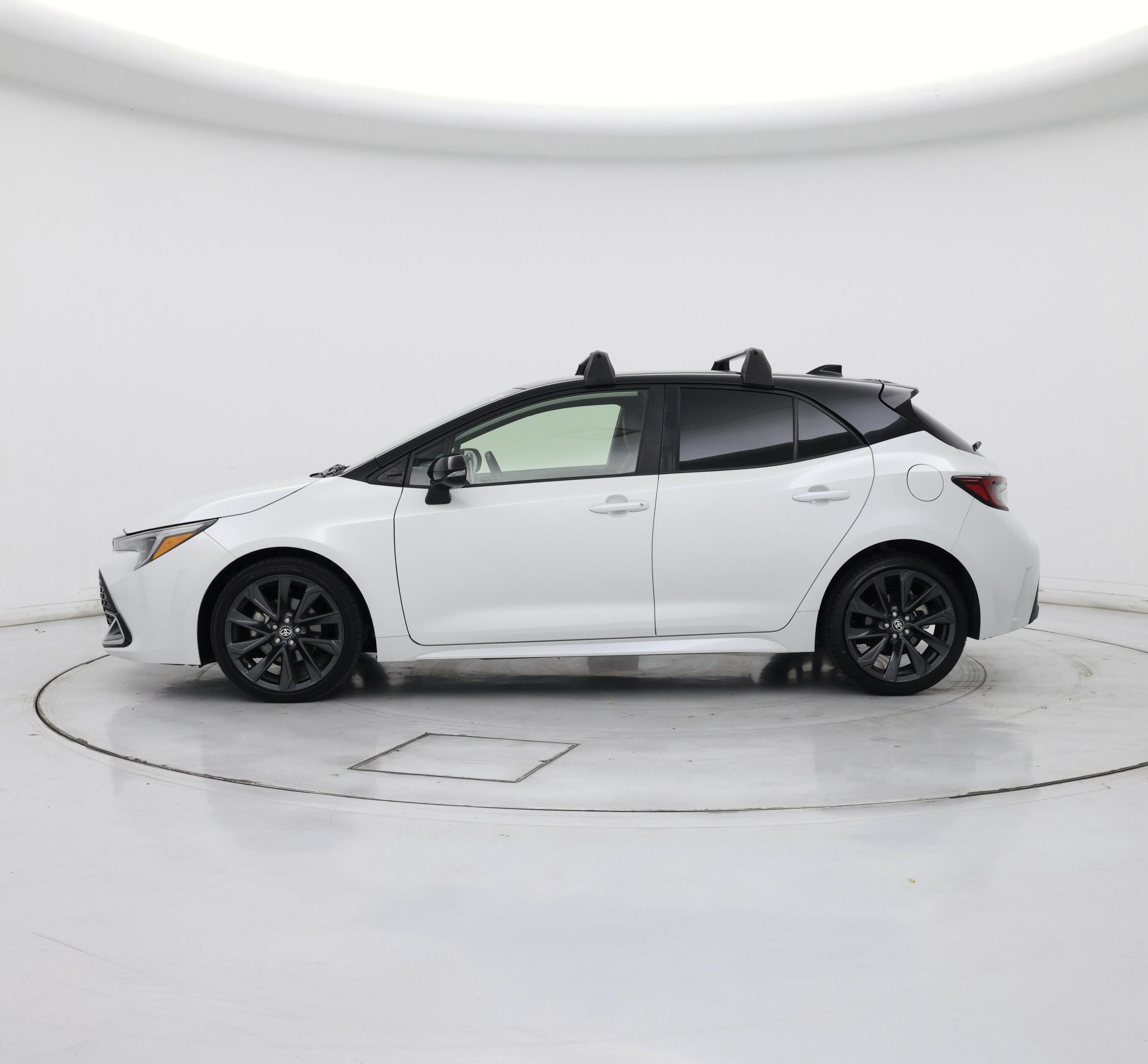 Thumbnail: 2024 Toyota Corolla - 3