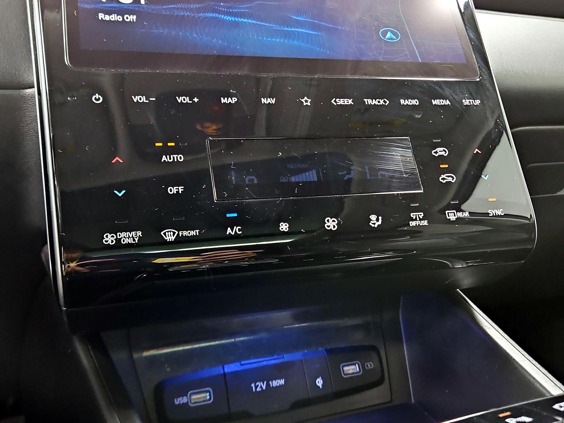 Thumbnail: 2022 Hyundai Tucson - 17