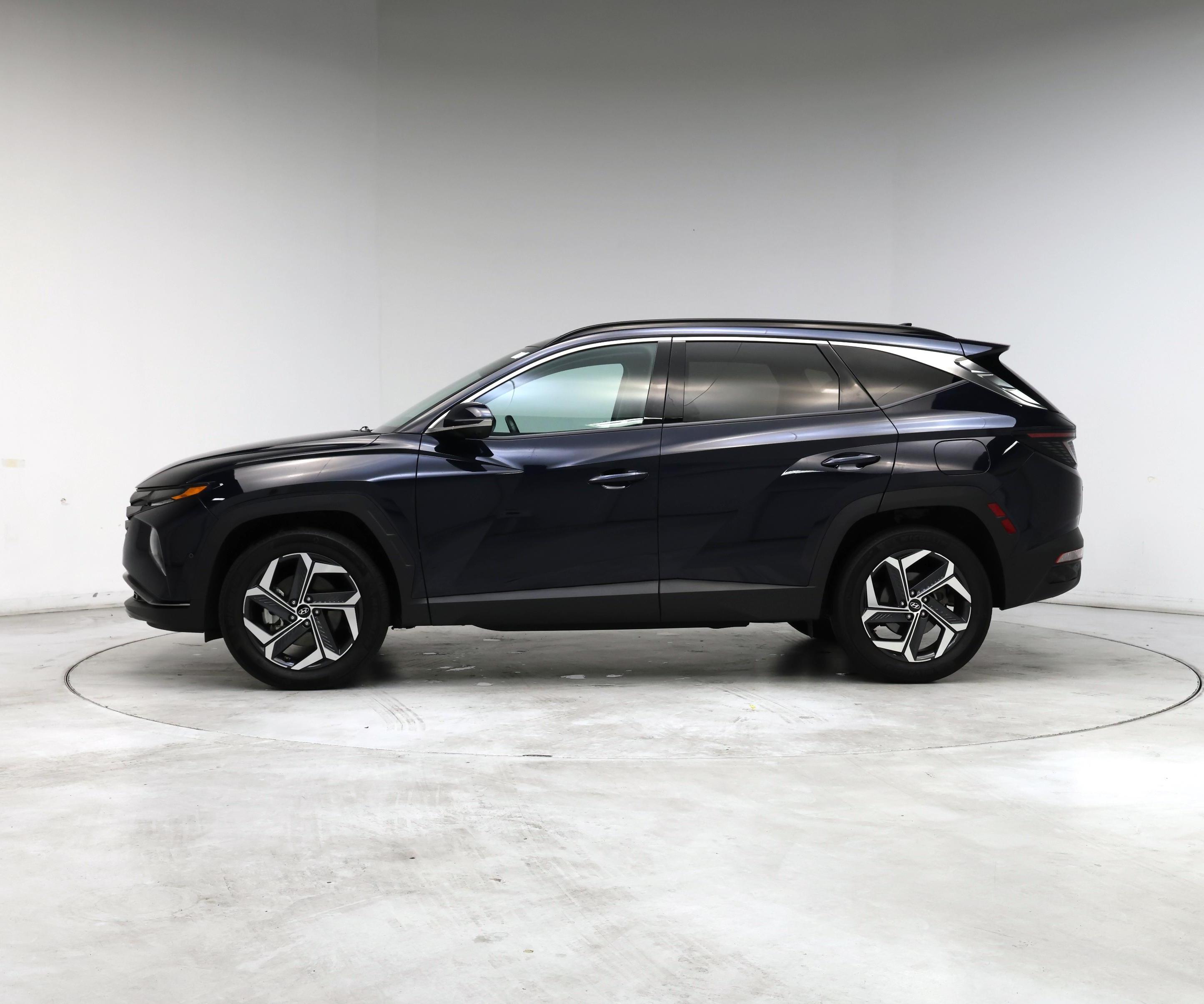 Thumbnail: 2022 Hyundai Tucson - 3