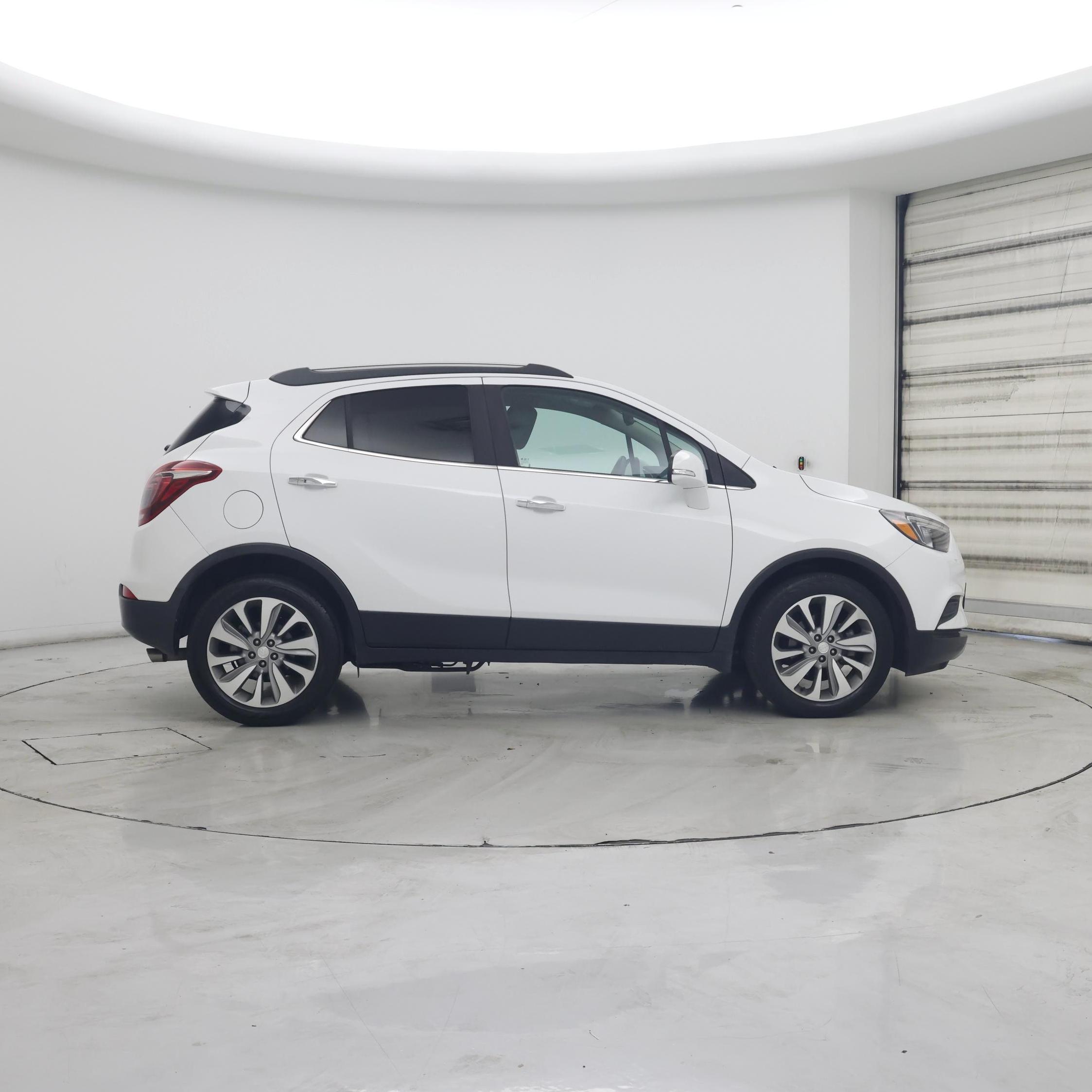 Thumbnail: 2018 Buick Encore - 7